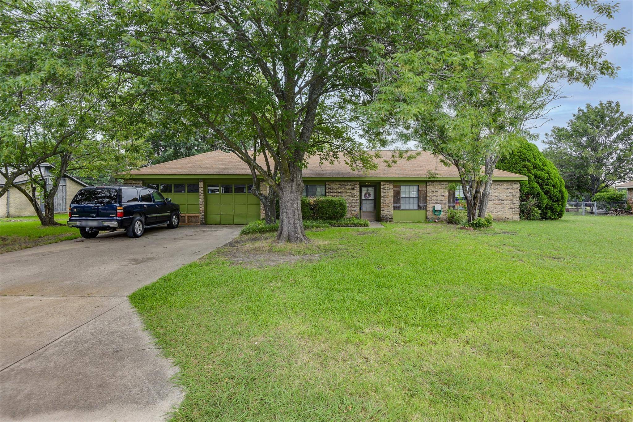 Red Oak, TX 75154,310 Pebble Creek Drive