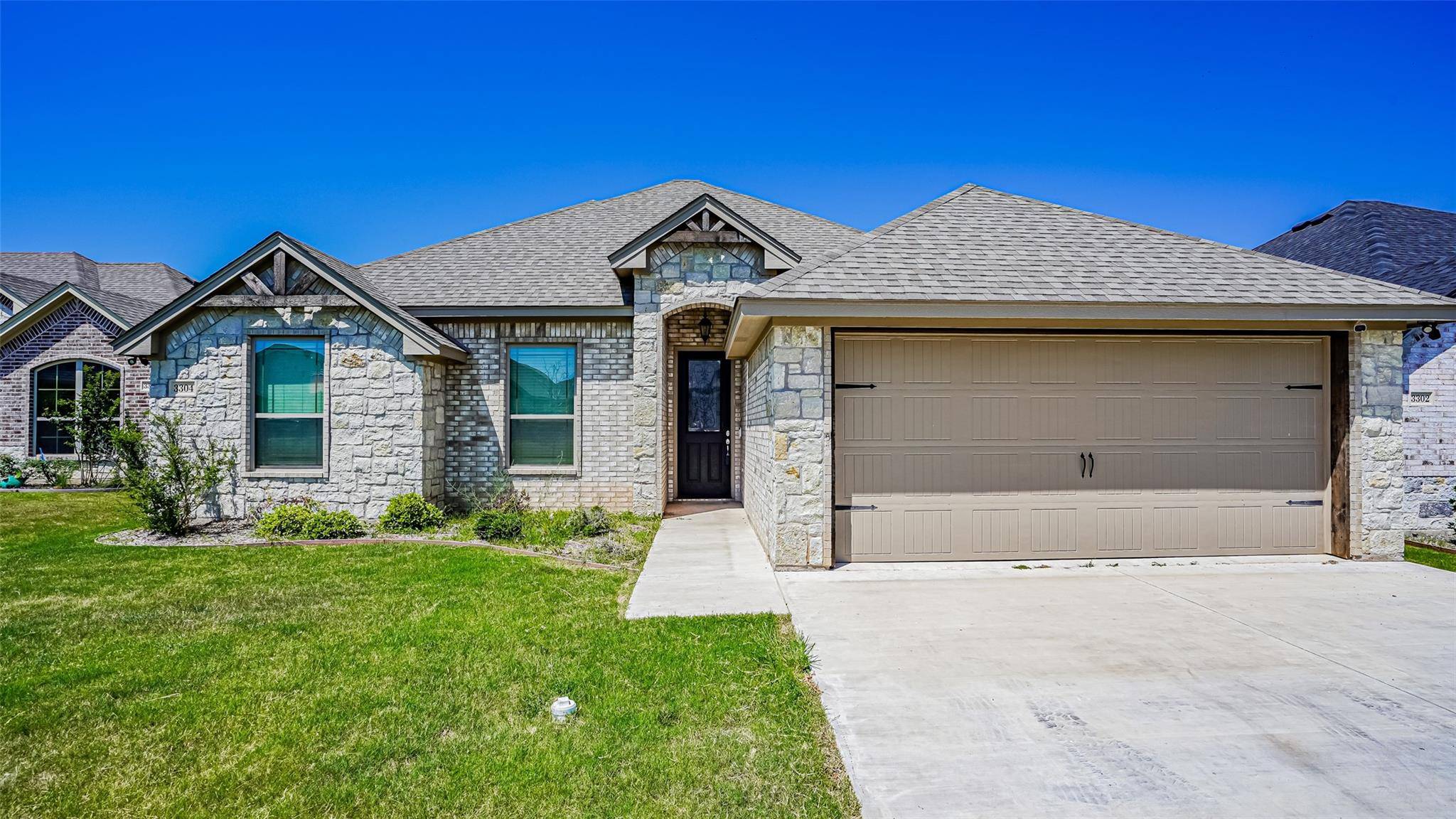 Granbury, TX 76049,3304 Arrow Creek Drive