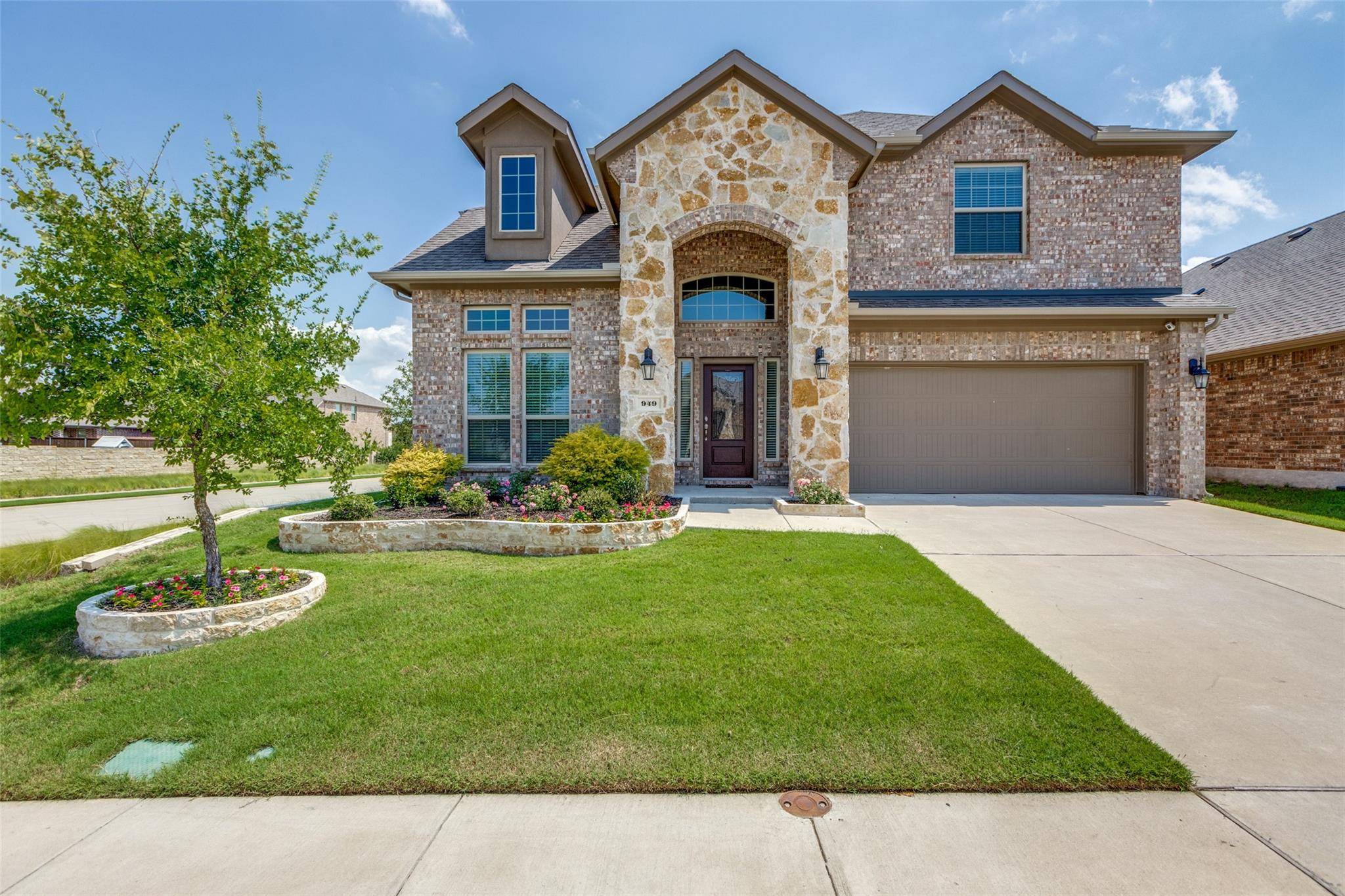 Celina, TX 75009,949 Bluebird Way