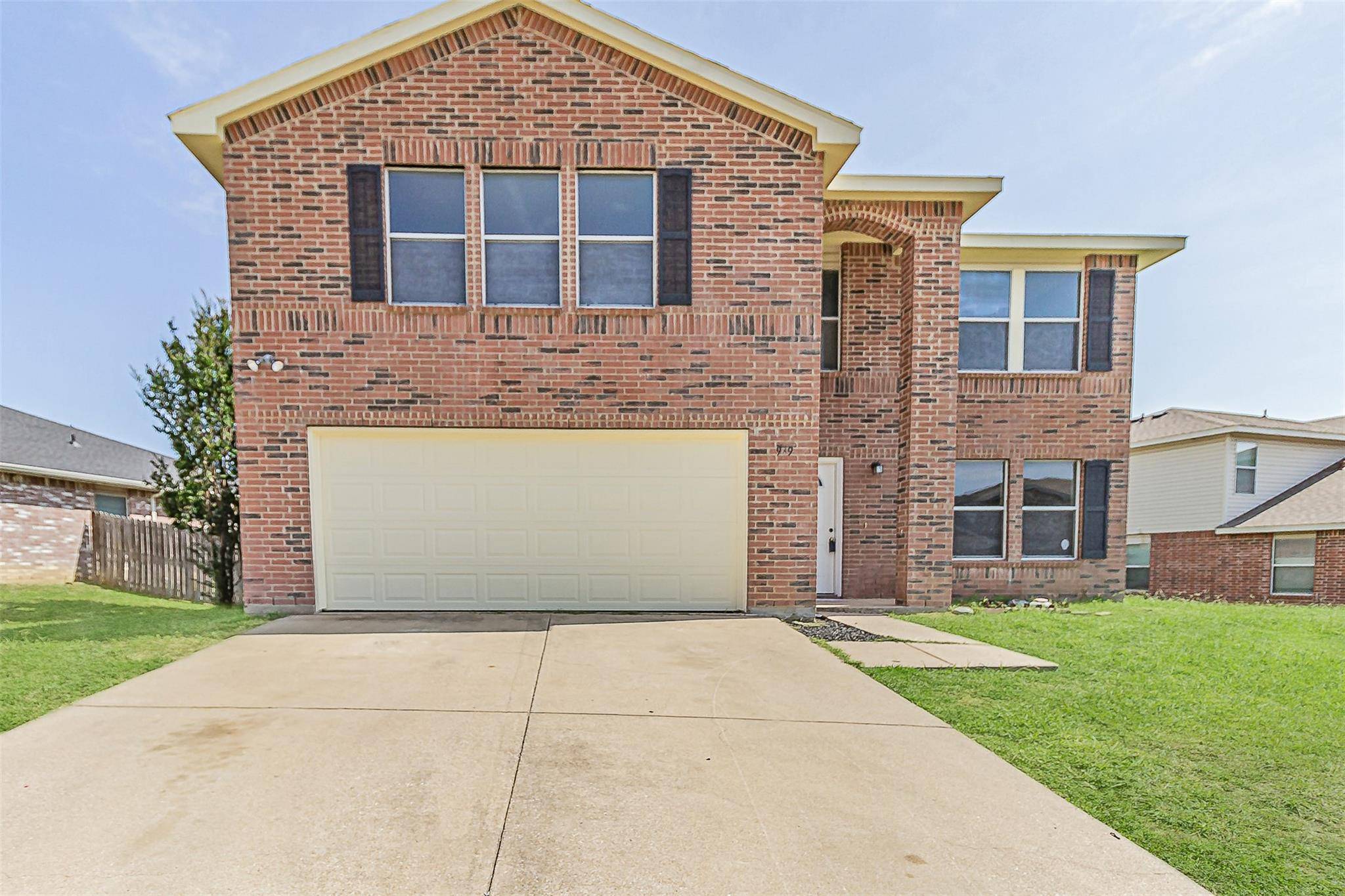 Arlington, TX 76017,949 Dunkirk Lane