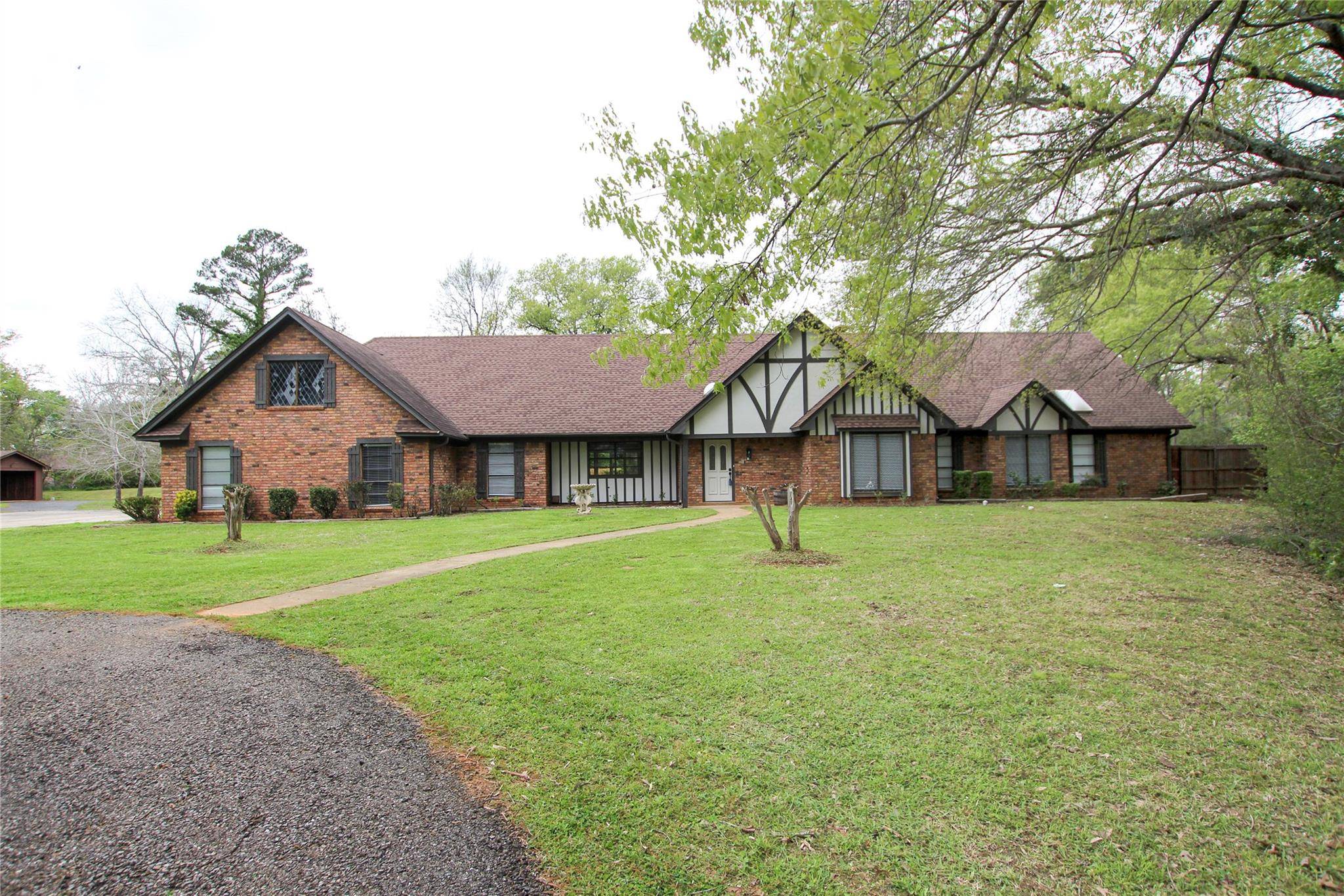 Tyler, TX 75707,11038 Timber Creek Drive