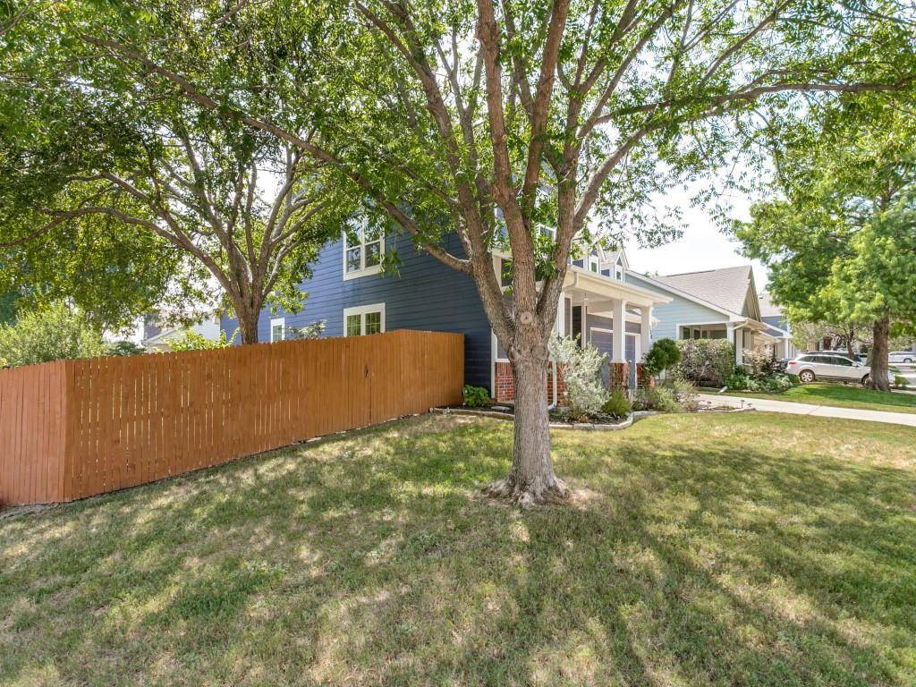 Grapevine, TX 76051,508 Hawthorne Street