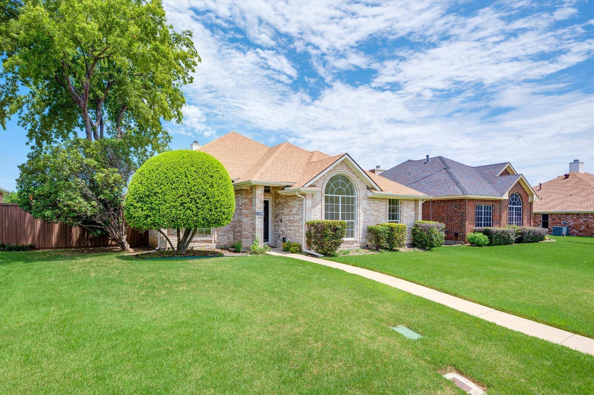 Lewisville, TX 75077,1637 Waterford Drive