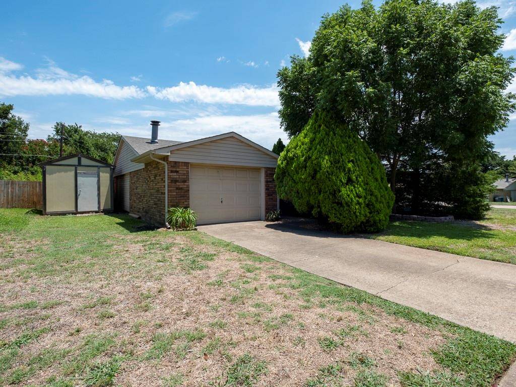 Allen, TX 75002,1009 Bell Drive