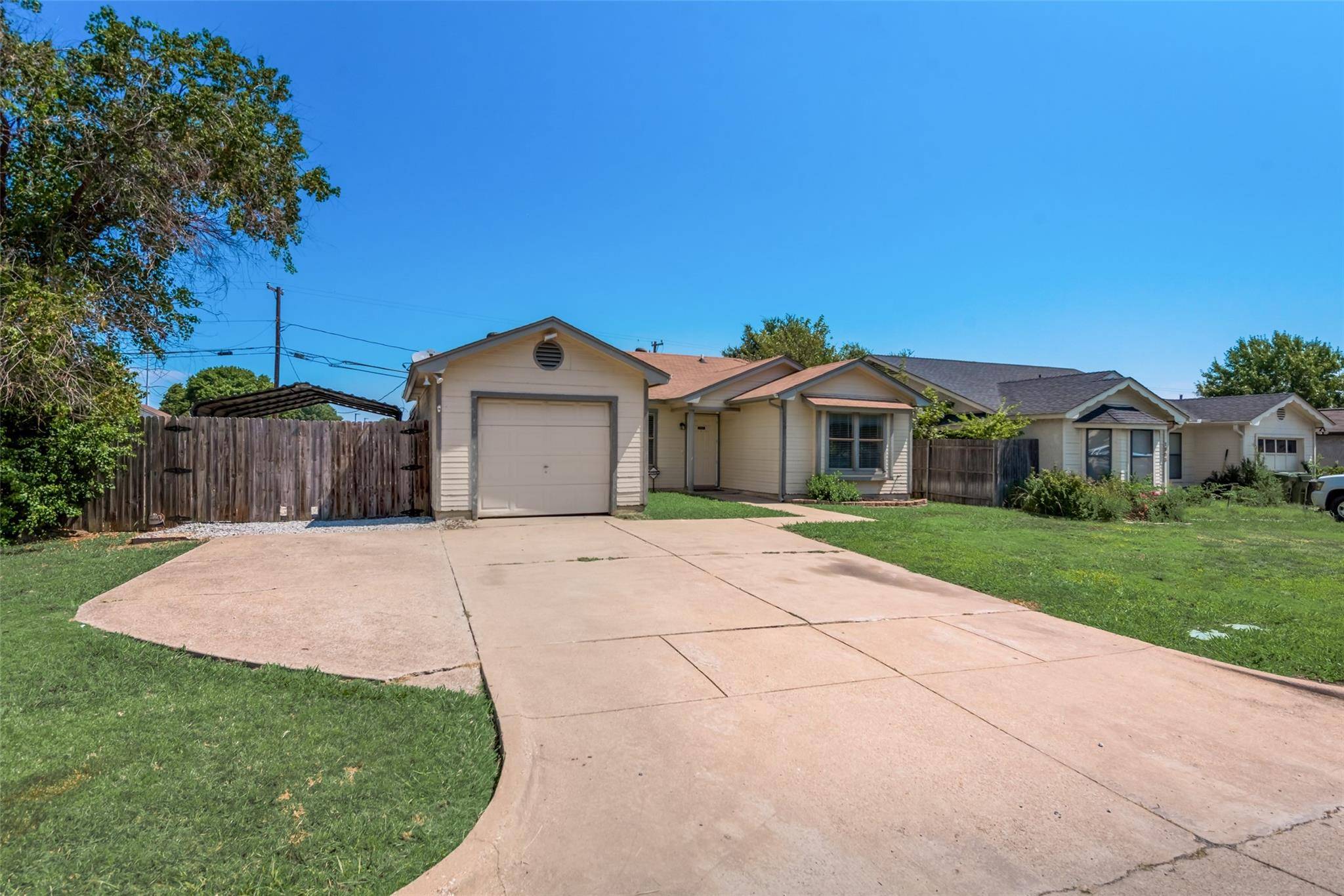 Arlington, TX 76018,1501 Gentle Wind Drive