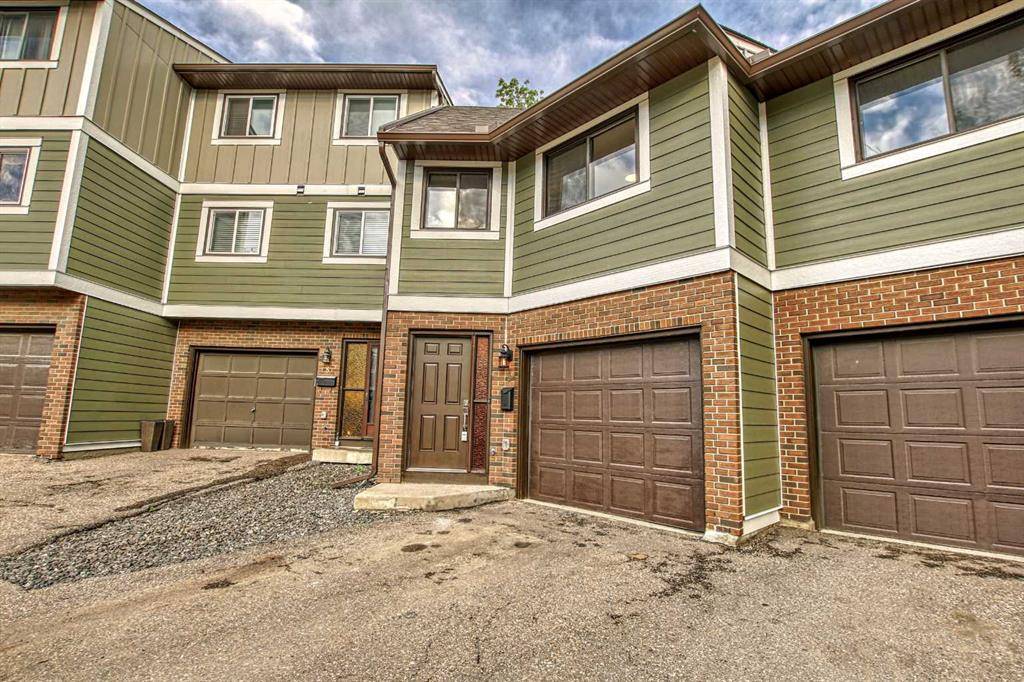 Calgary, AB T3B 4A6,8533 Silver Springs RD NW #9