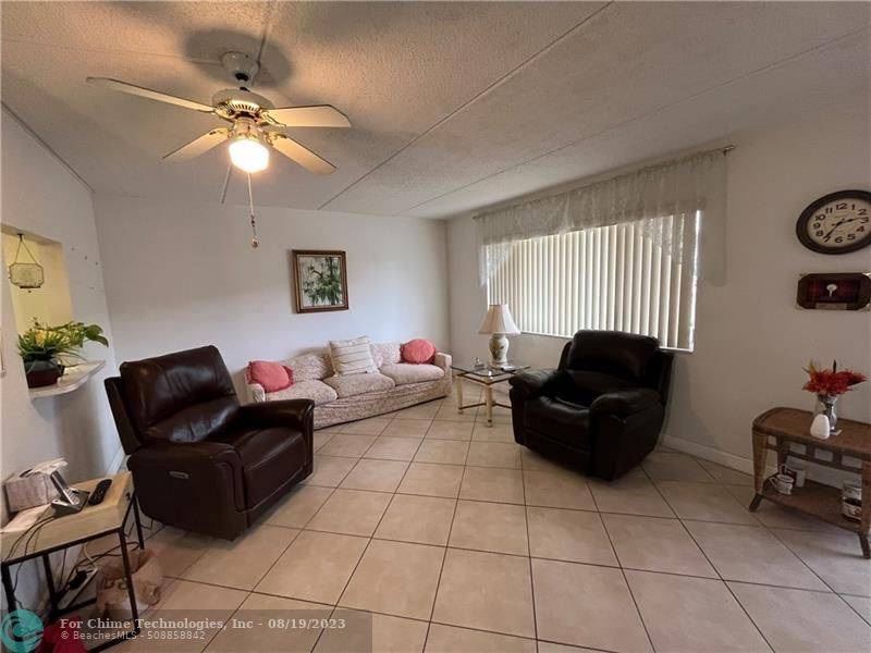 Palm Springs, FL 33461,700 Village Green Court  #204