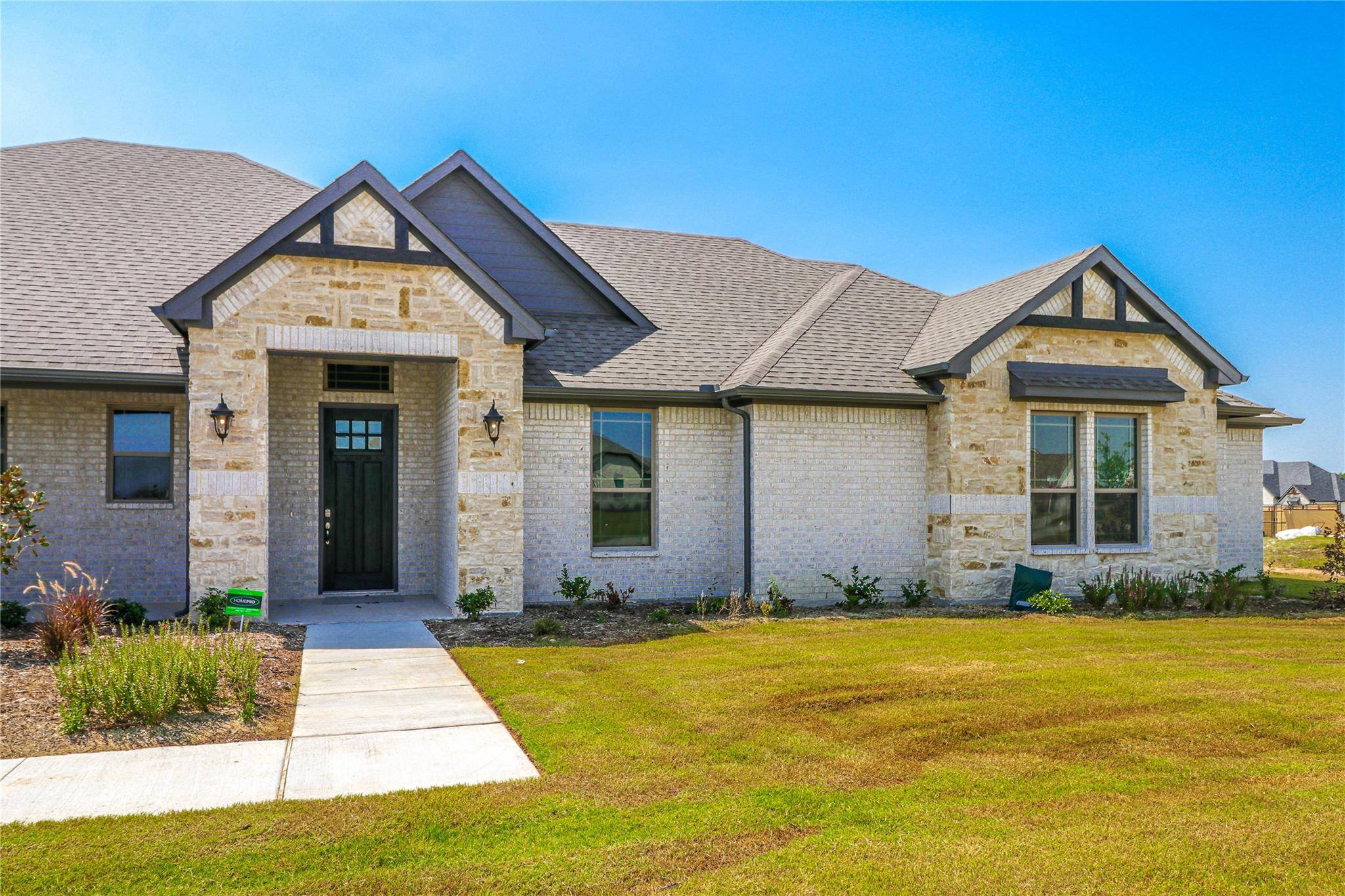 Waxahachie, TX 75167,51 Woodbury Court