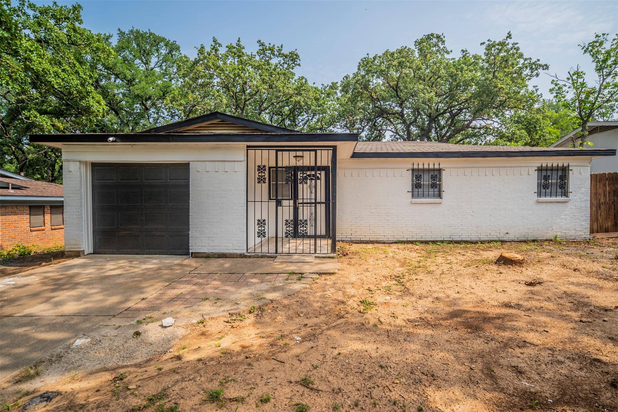 Fort Worth, TX 76119,2945 Hunting Drive