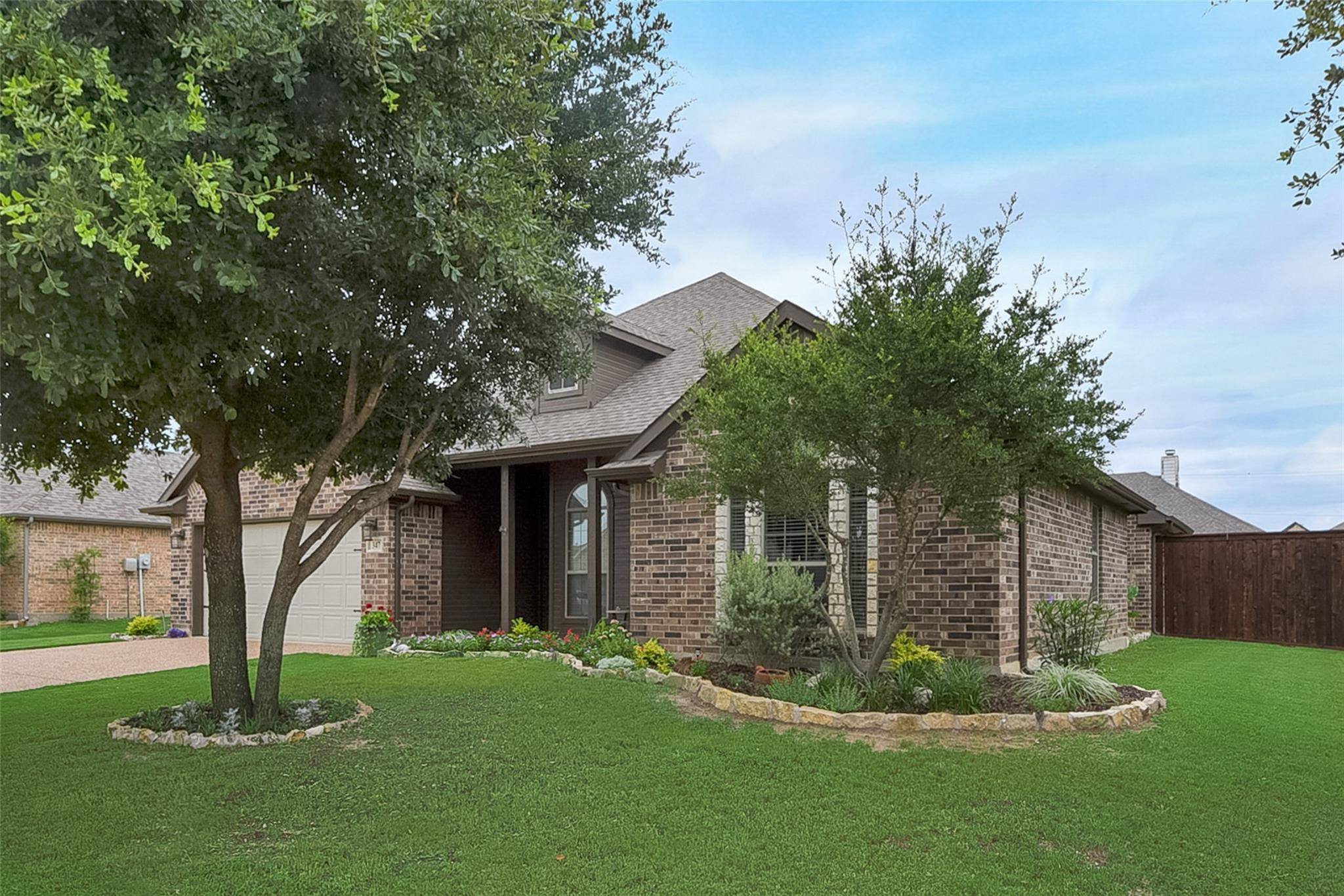 Justin, TX 76247,347 Cedar Crest Drive