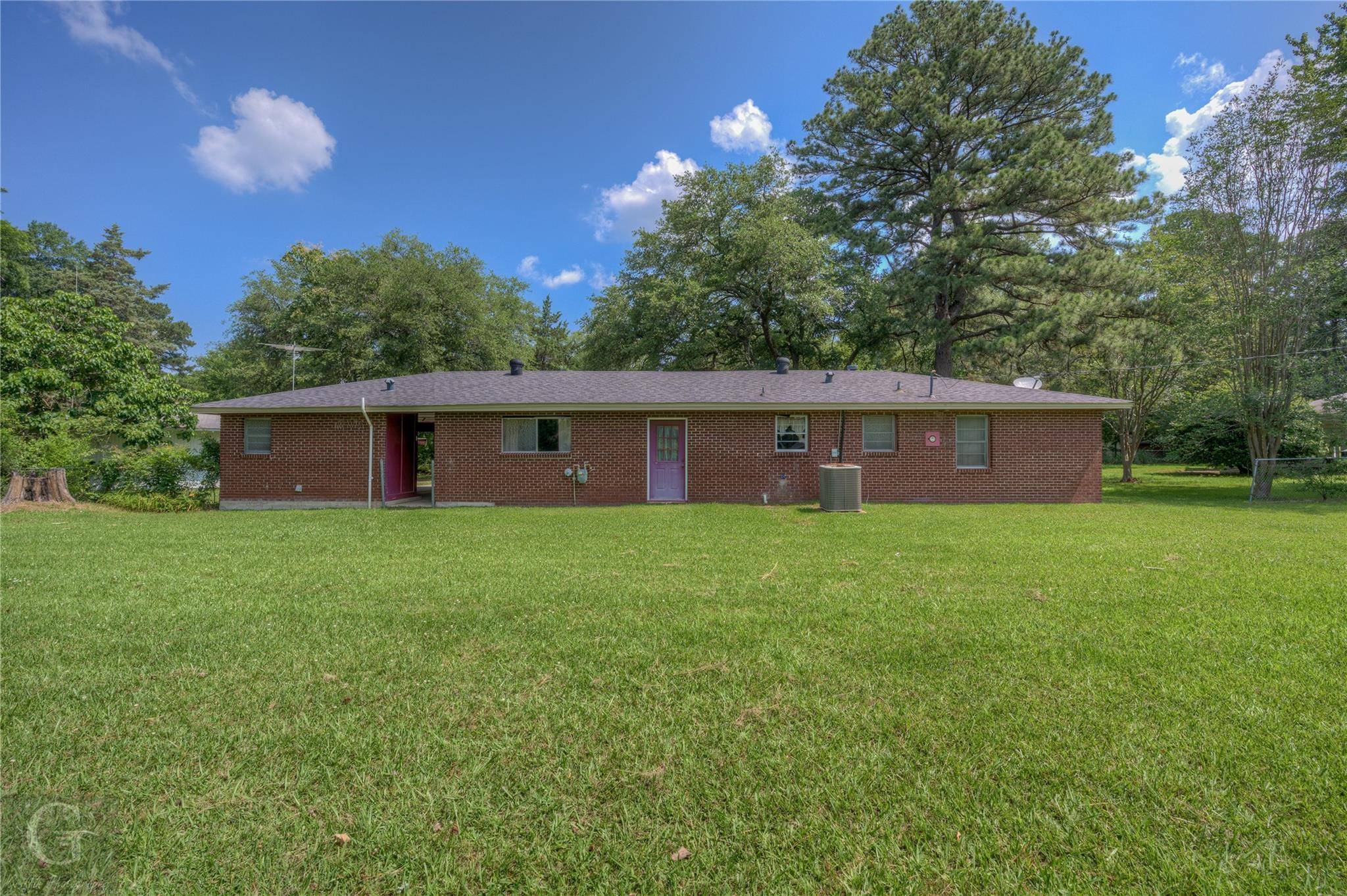 Shreveport, LA 71118,9426 Aspen Circle