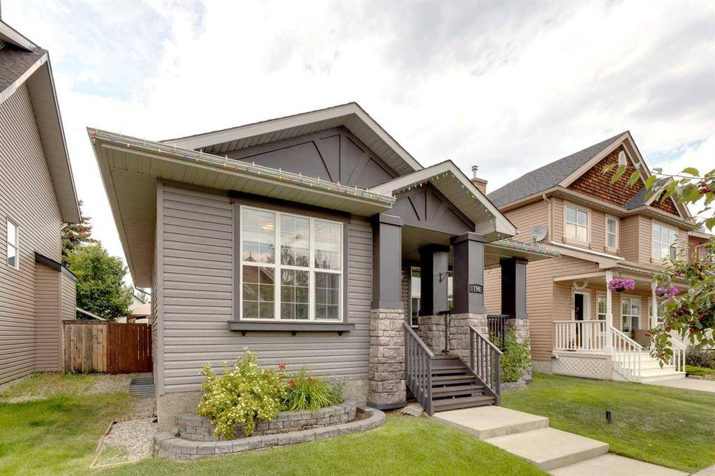 Calgary, AB T2Z 3Z2,196 Prestwick Estate WAY SE