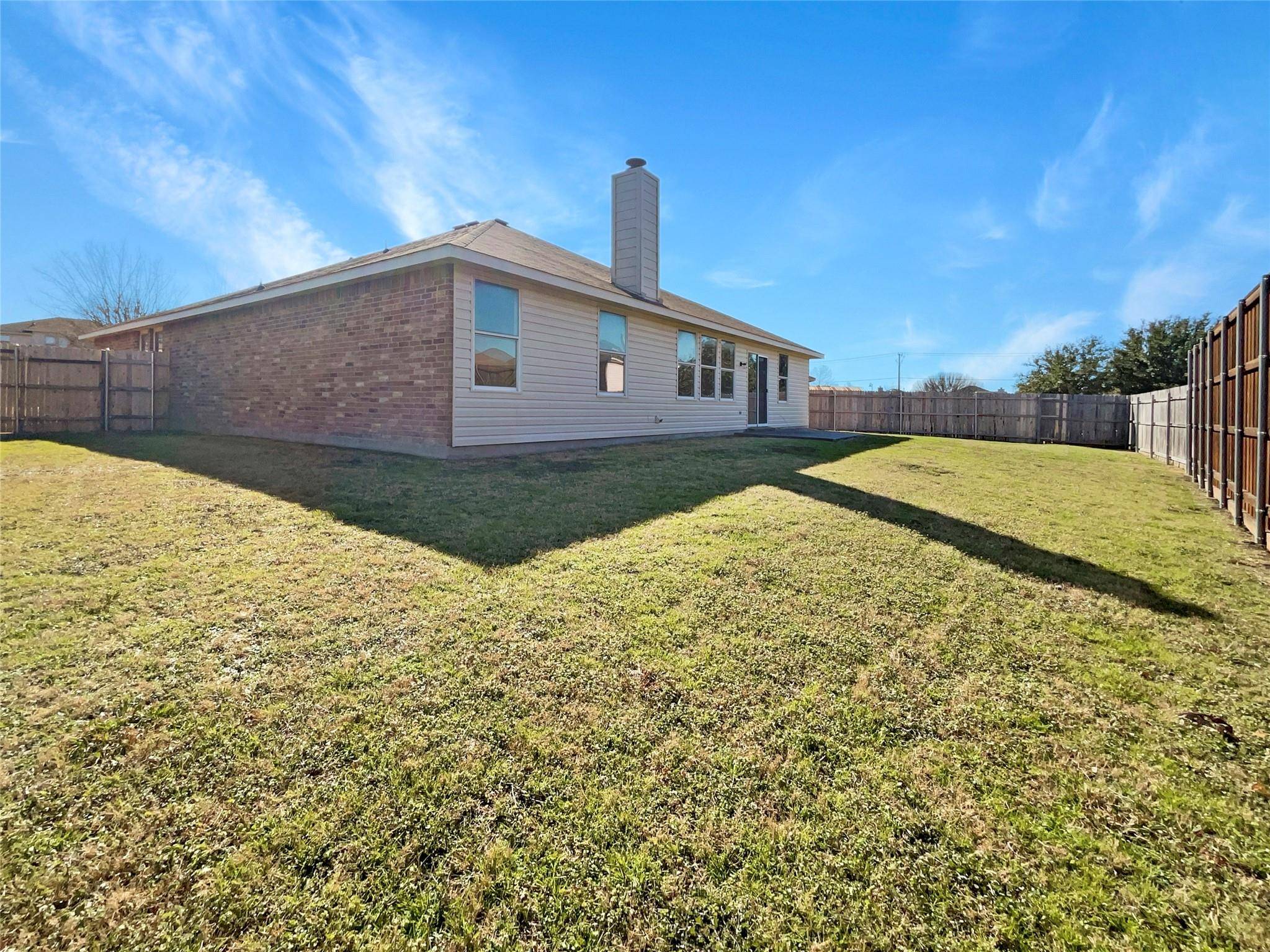 Forney, TX 75126,600 Fox Glen