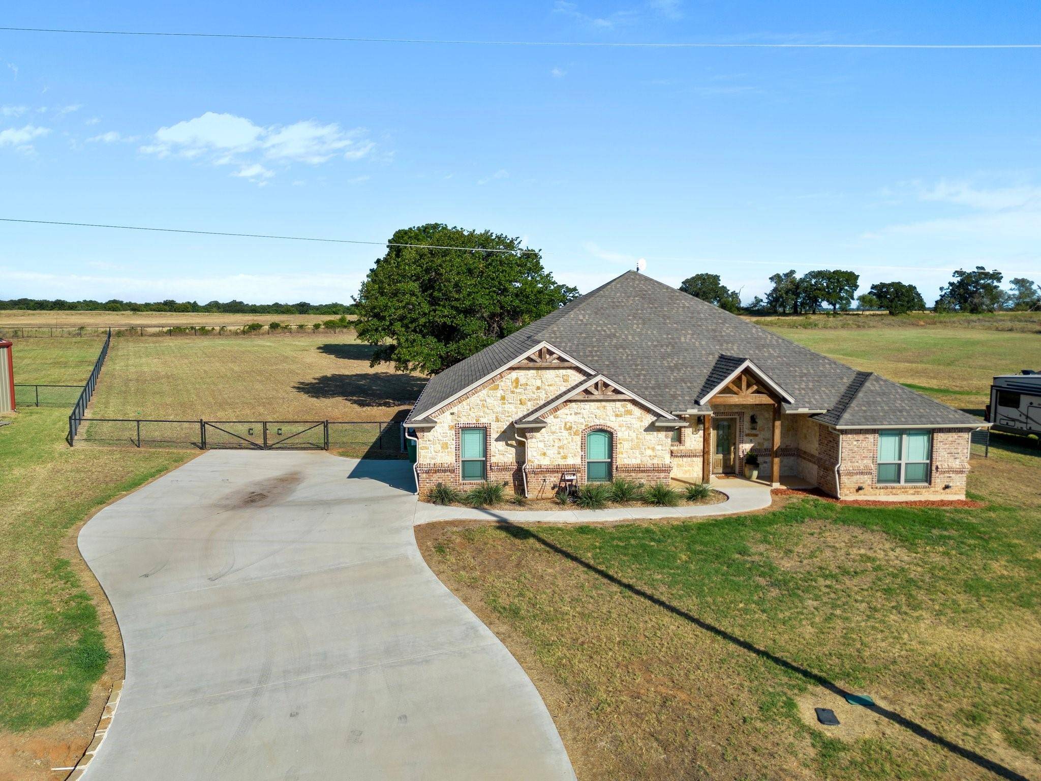 Poolville, TX 76487,476 Pine Road