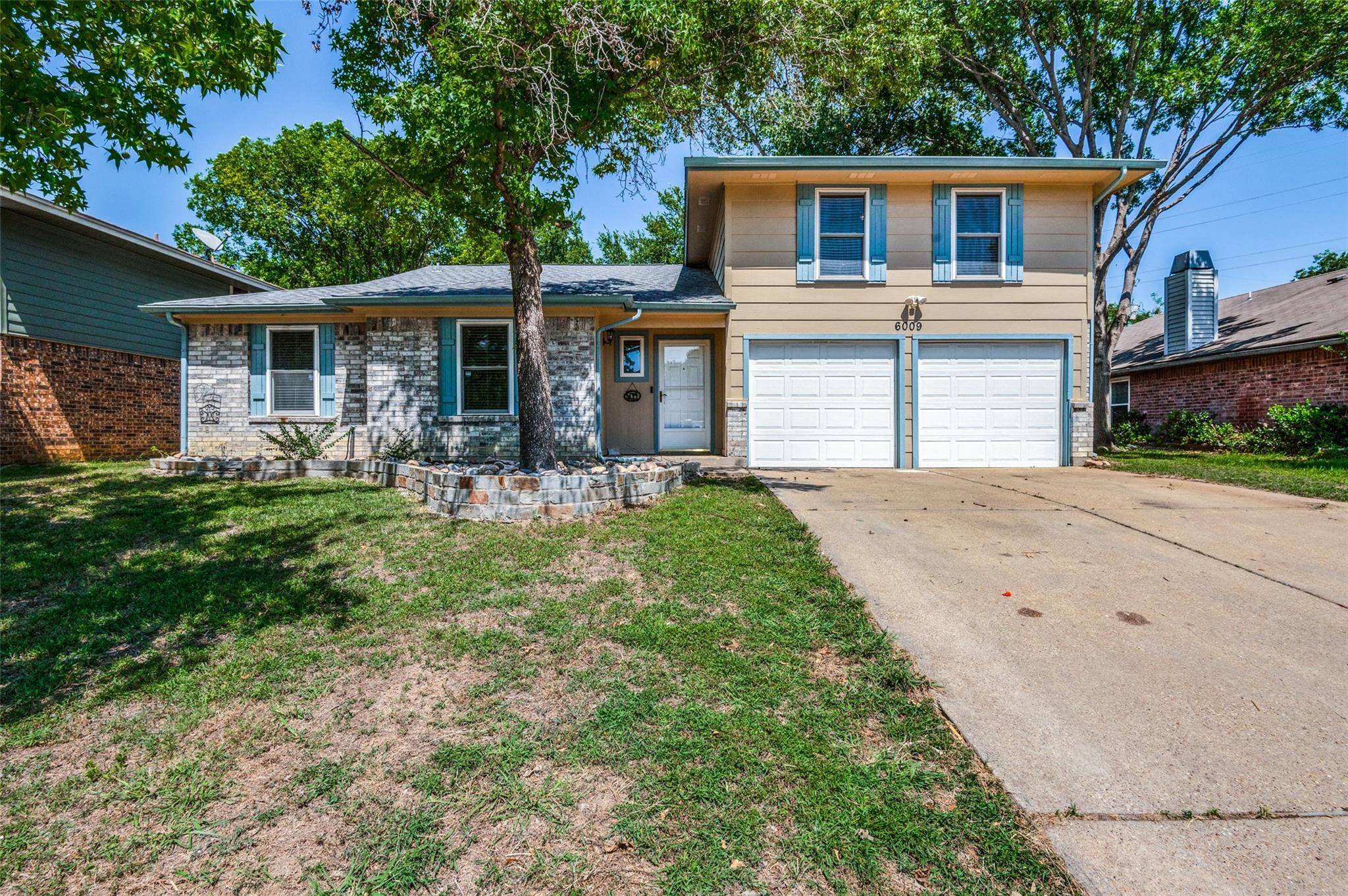 Arlington, TX 76018,6009 Parkmeadow Drive