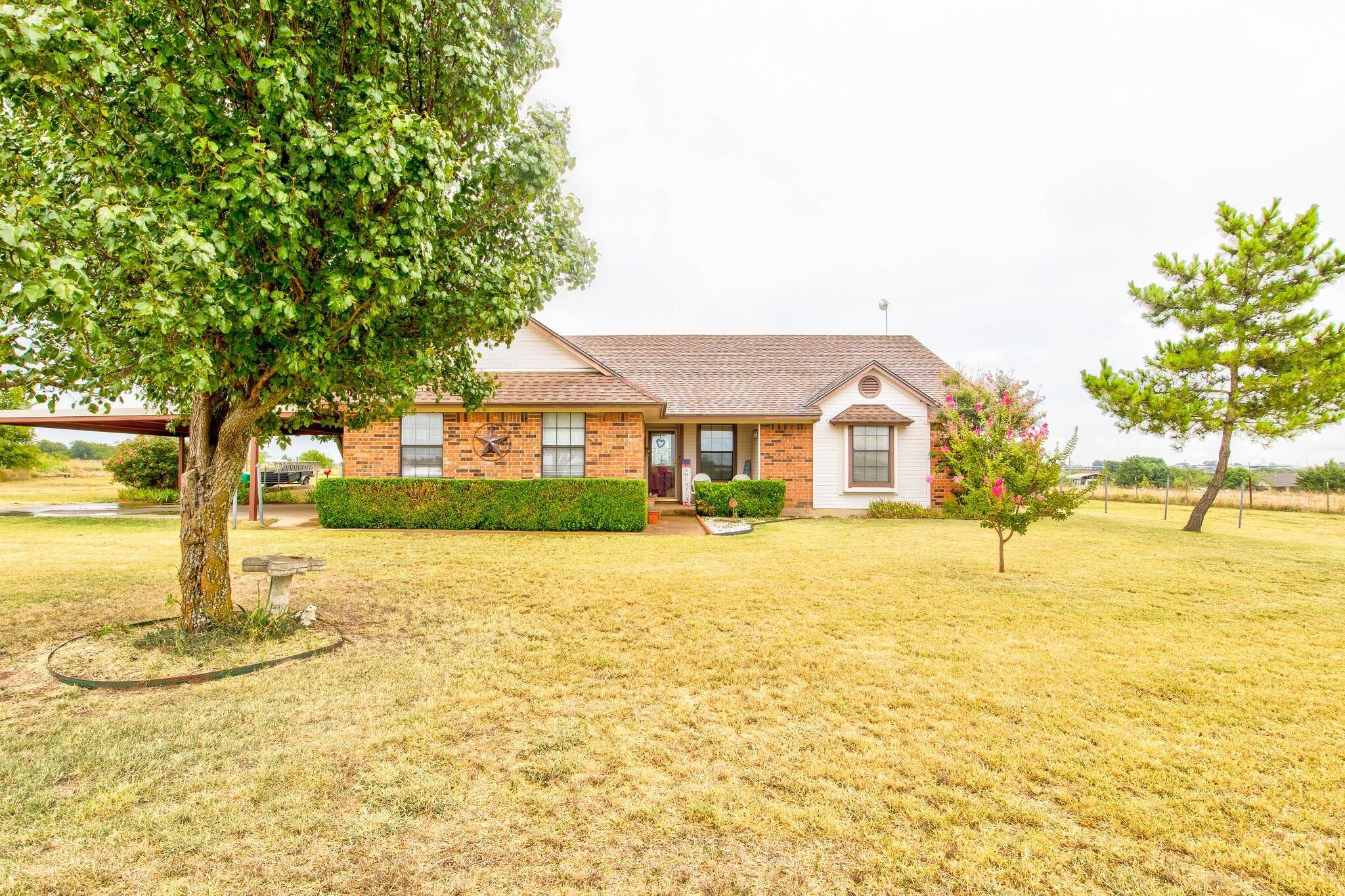 Godley, TX 76044,5312 Comanche Drive