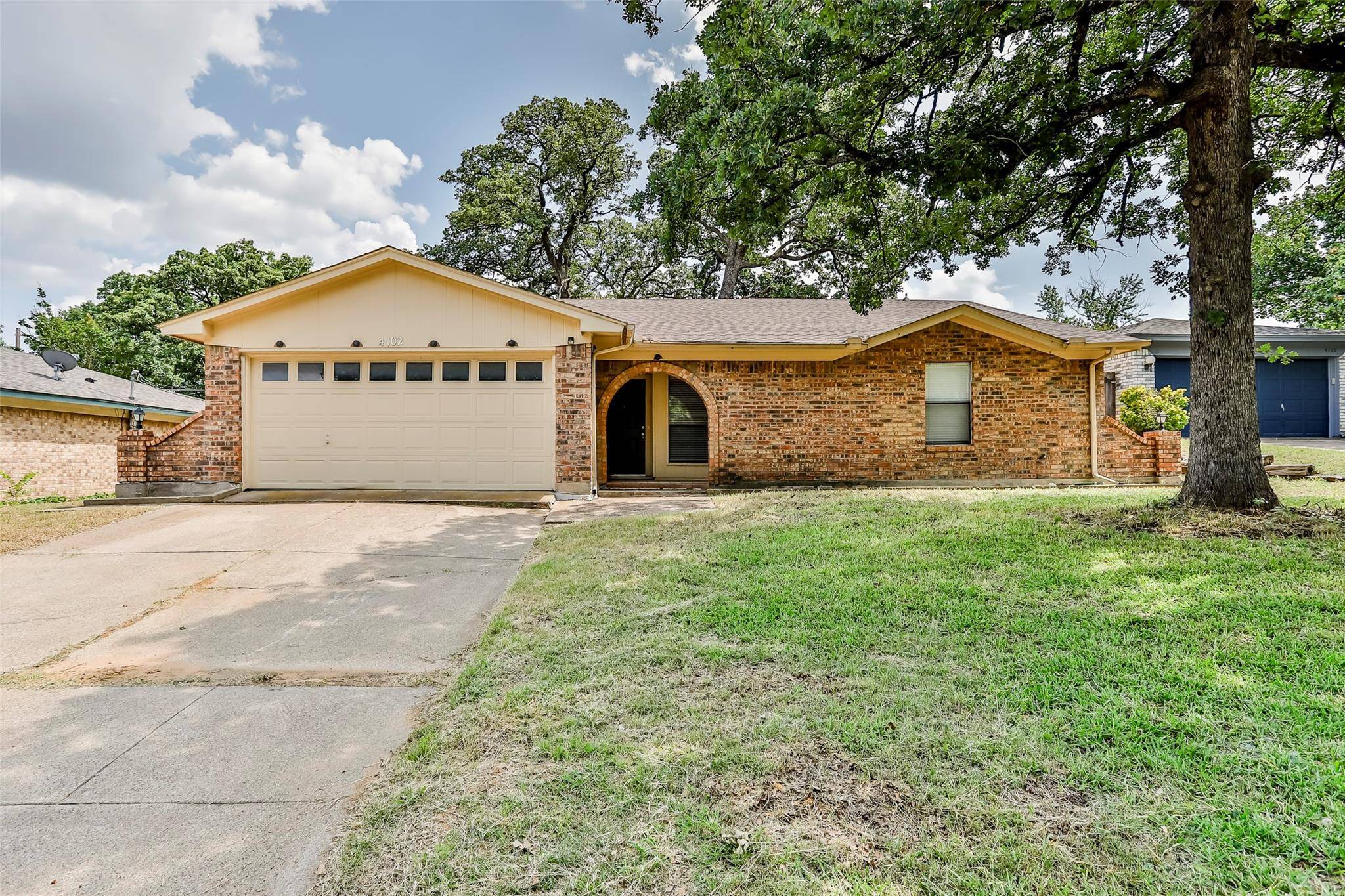 Arlington, TX 76017,4102 Chipwood Court