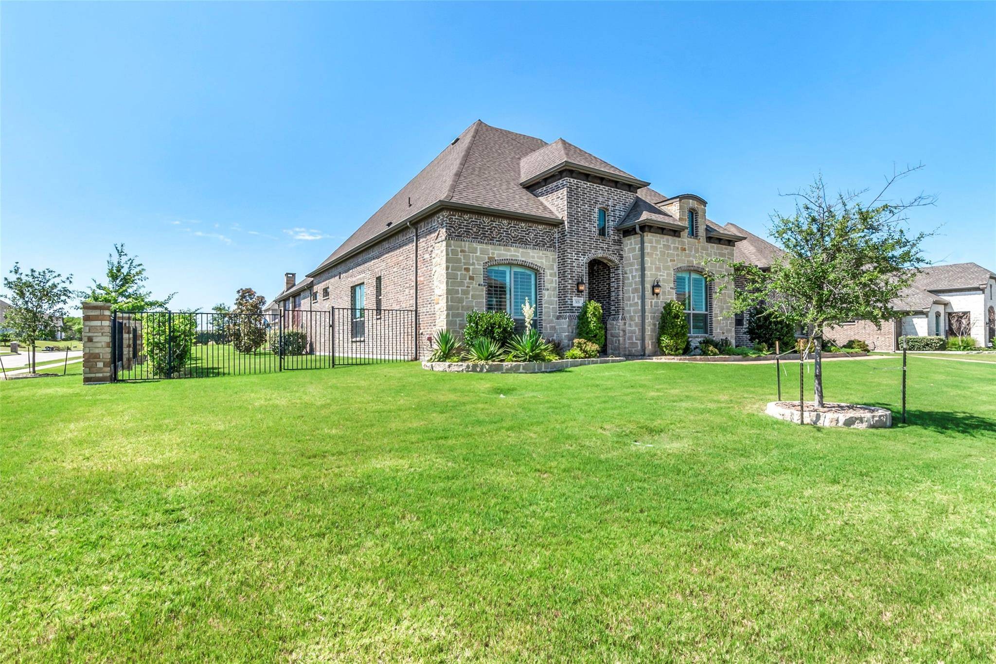 Heath, TX 75032,305 Toulouse Lane