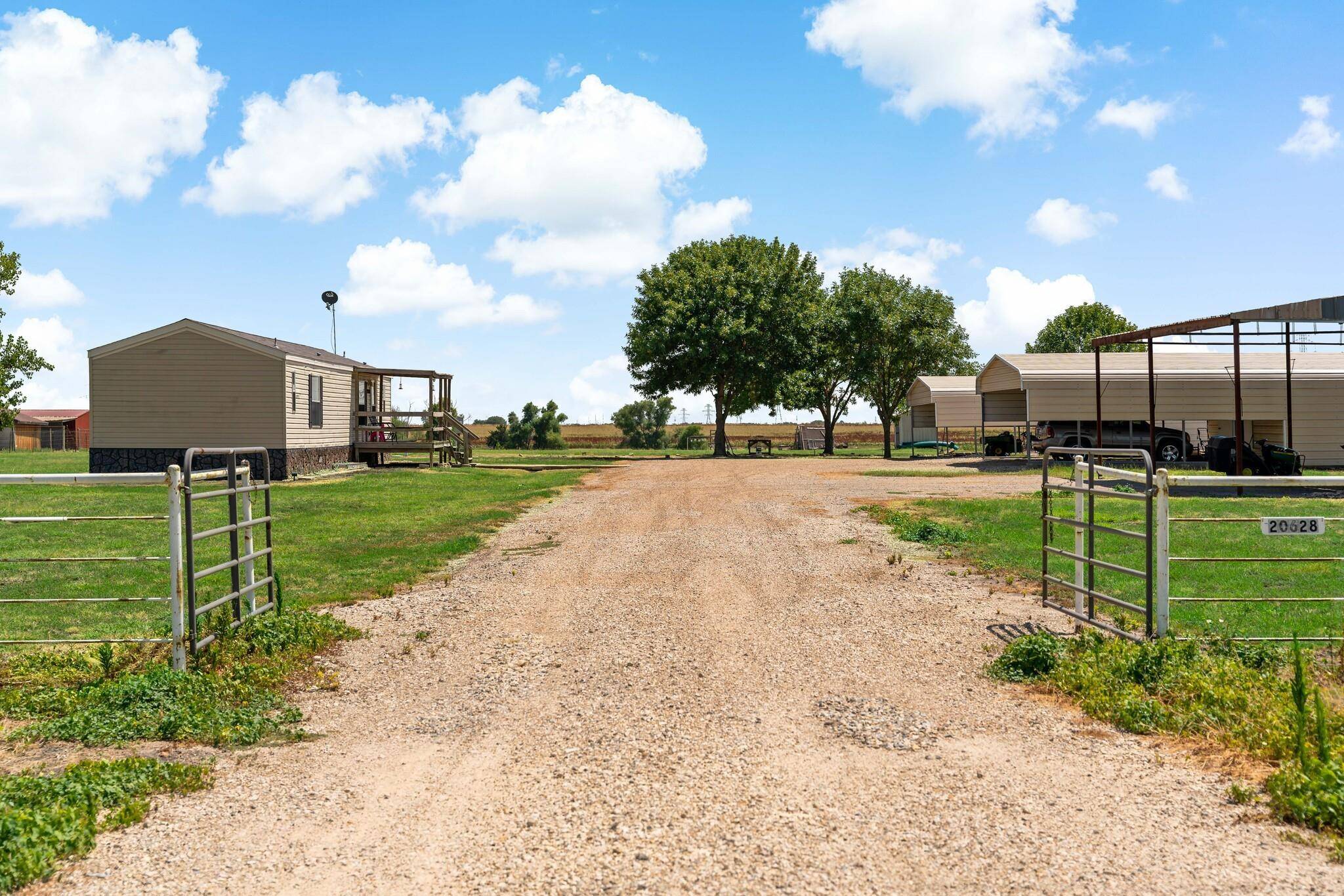 Nevada, TX 75173,20628 County Road 590