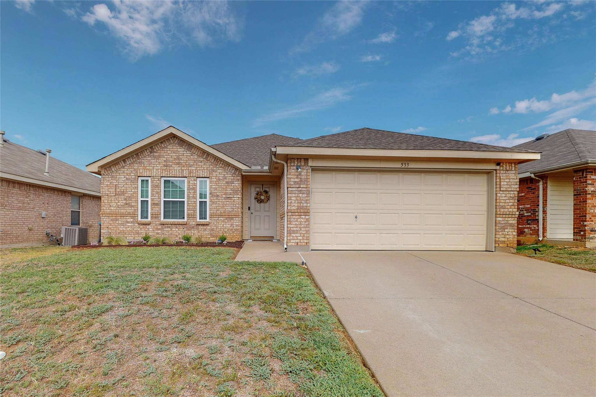 Fort Worth, TX 76140,533 Fairbrook Lane