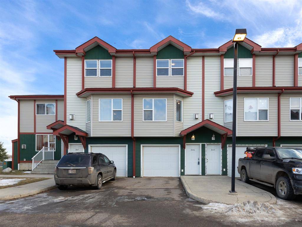 Fort Mcmurray, AB T9H 5R5,201 Arabian DR #806