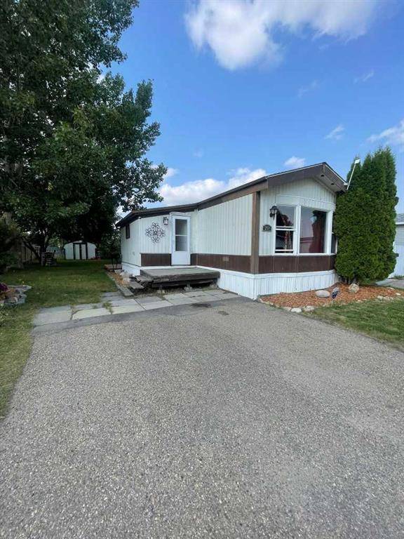 Red Deer, AB T4P2A6,5344 76 ST #257