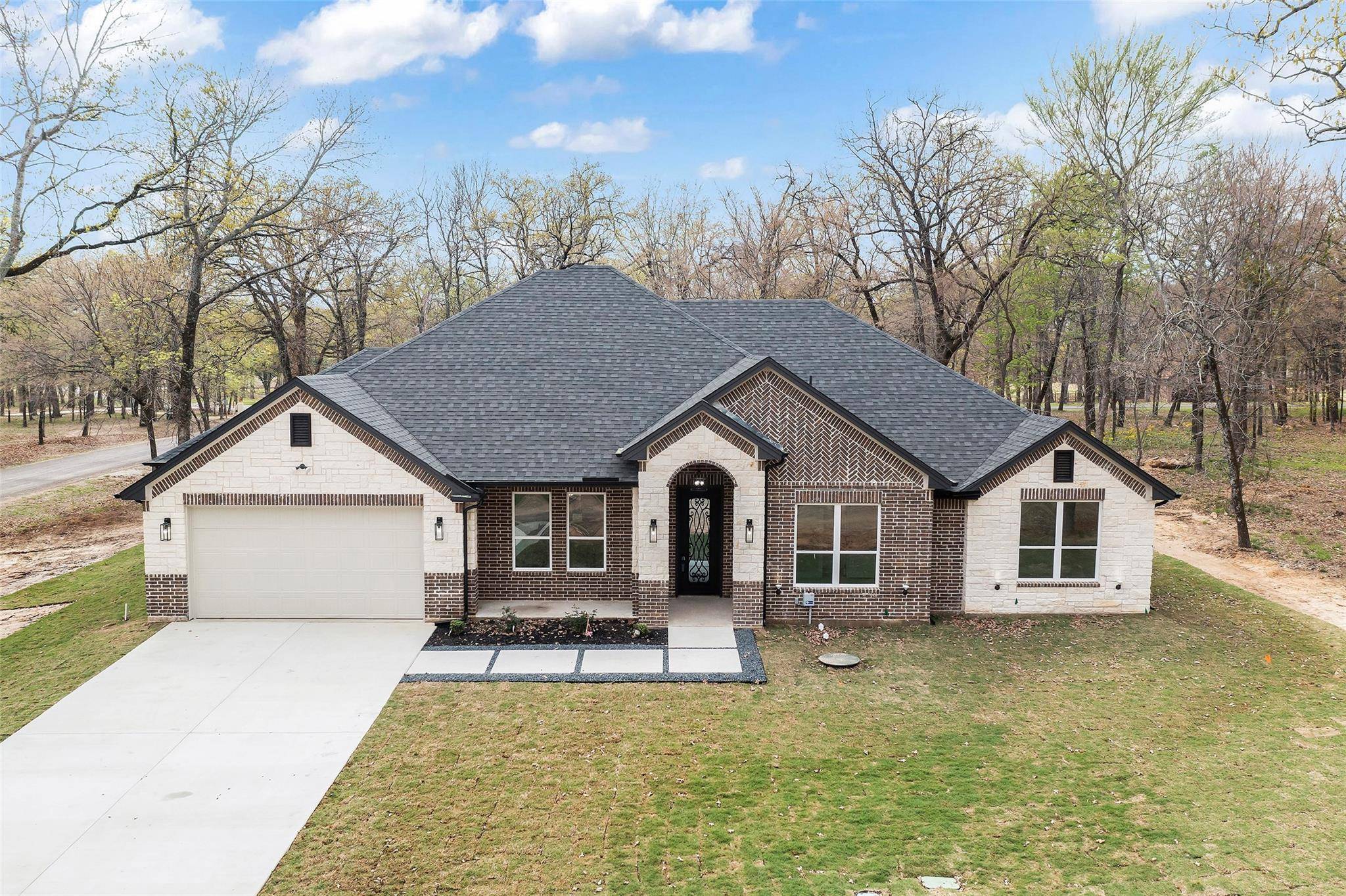 Mabank, TX 75156,105 Blue Heron Way