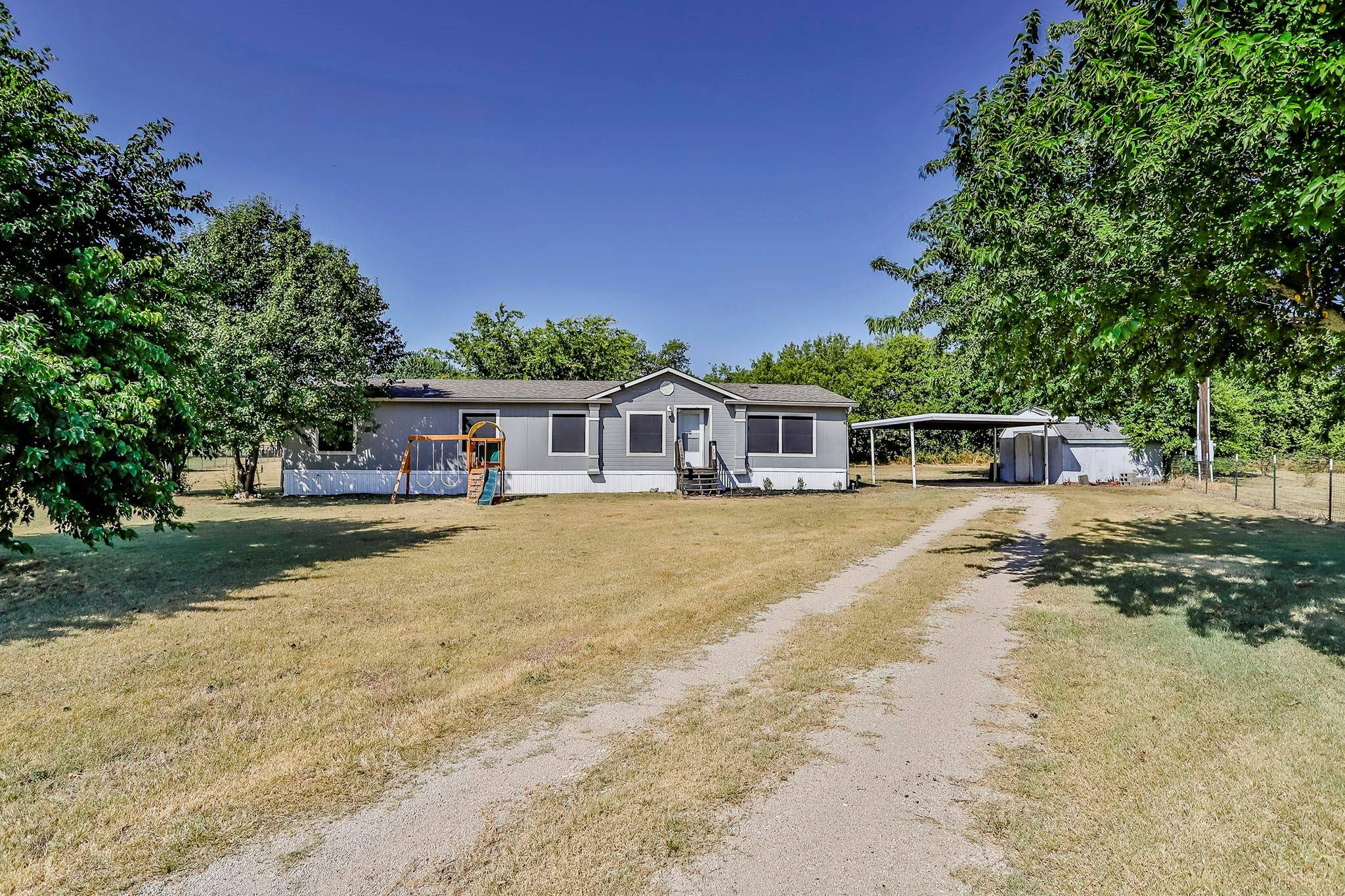 Ponder, TX 76259,1205 Oregano Lane