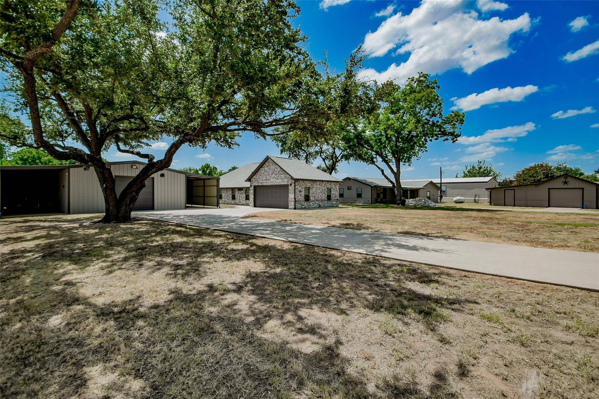 Granbury, TX 76049,3806 Sandy Beach Drive