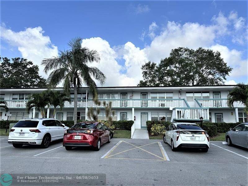 Deerfield Beach, FL 33442,339 Oakridge  #339