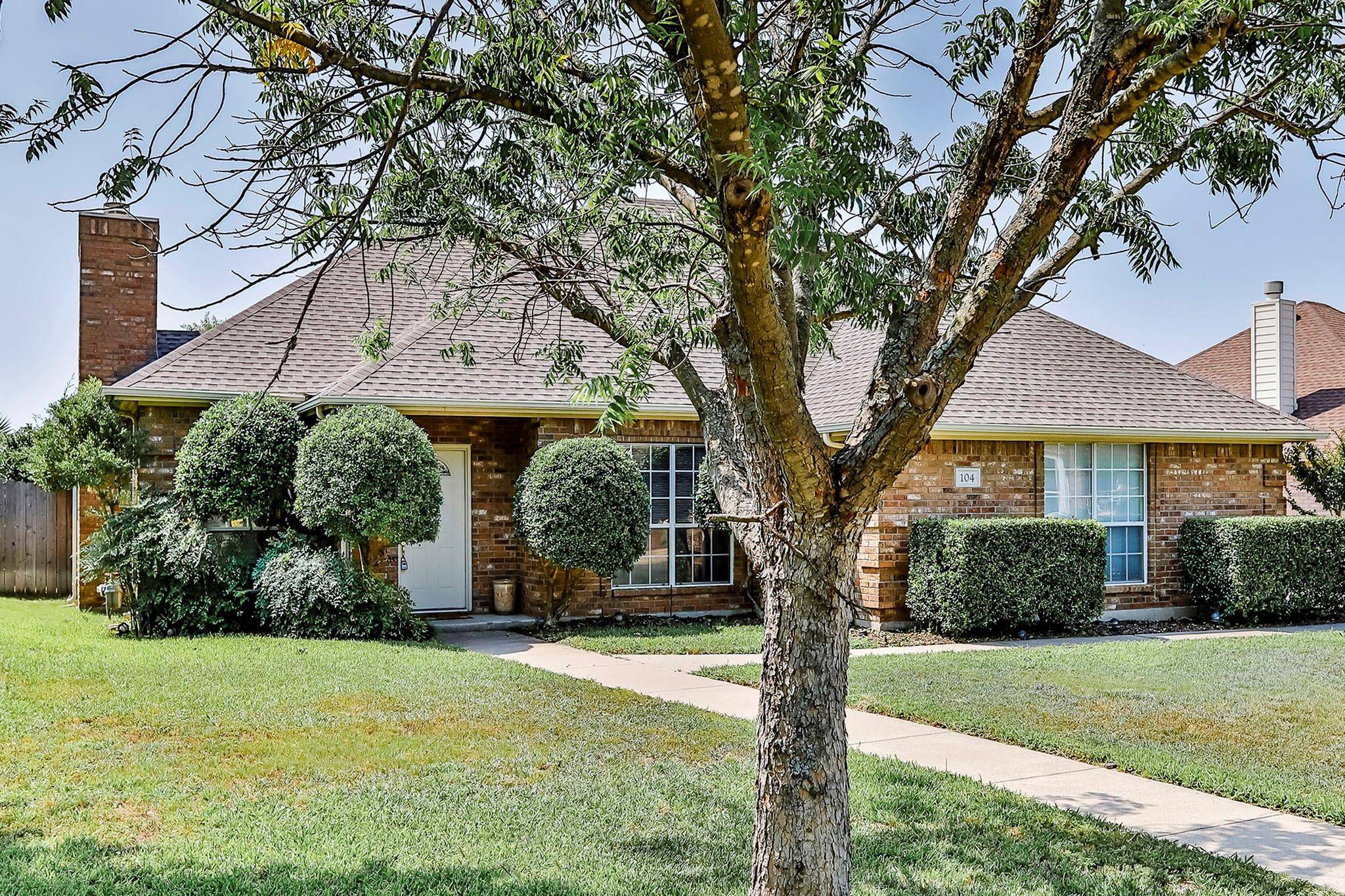 Justin, TX 76247,104 Honeysuckle Drive