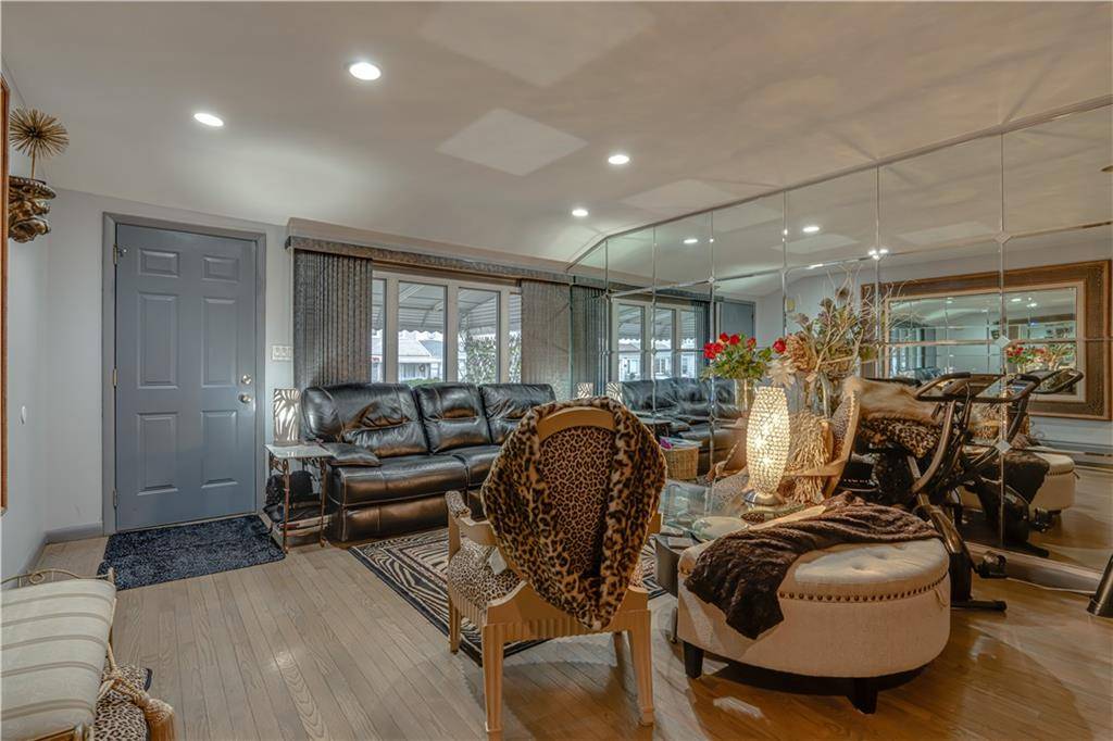 Brooklyn, NY 11234,1752 East 38th ST