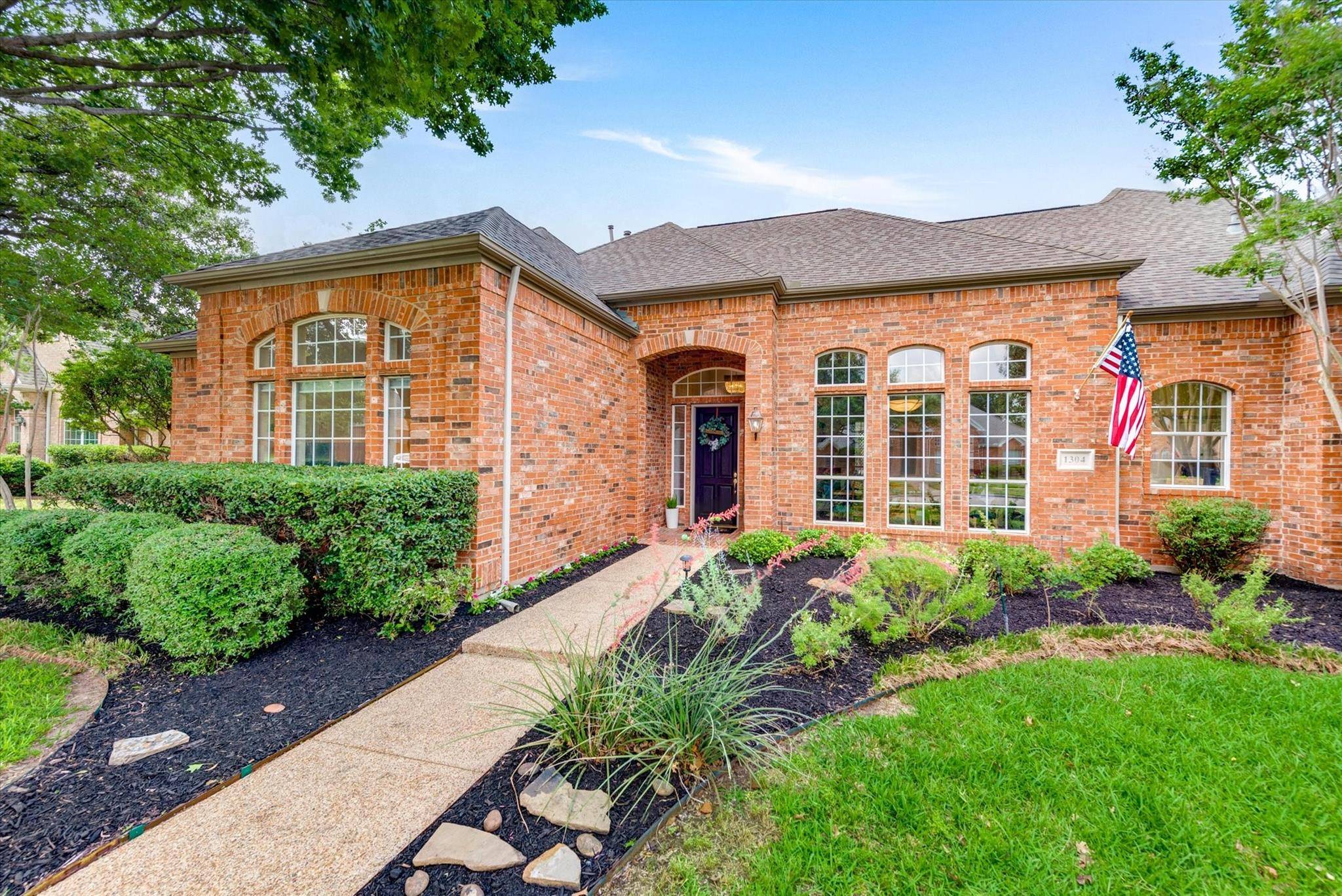 Southlake, TX 76092,1304 Normandy Drive