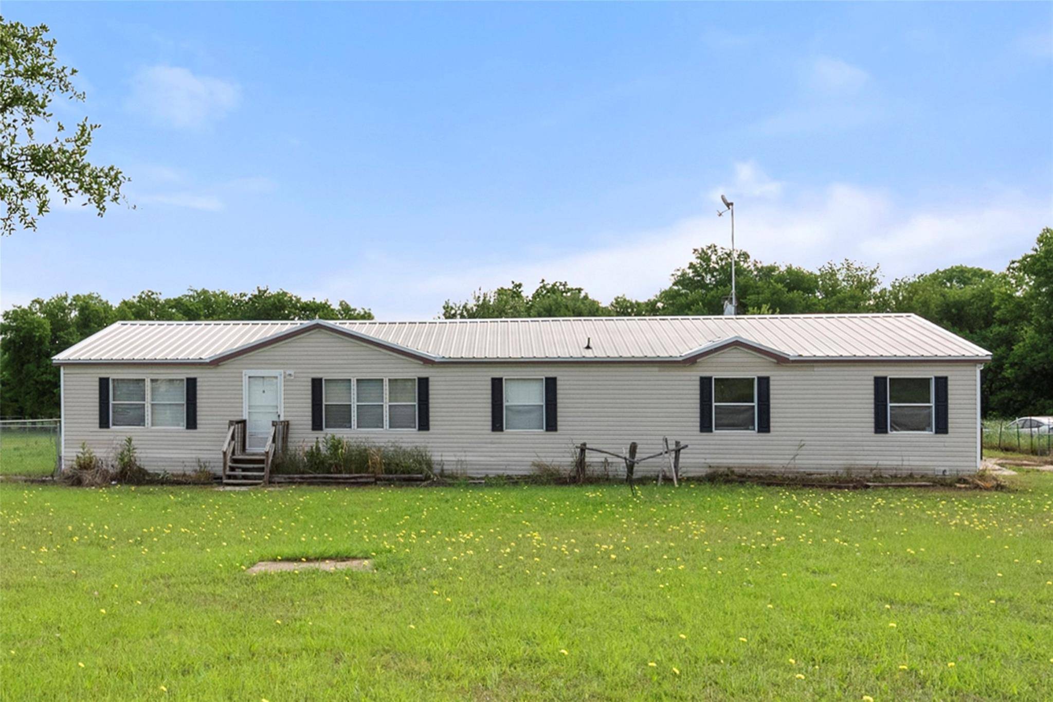 Alvarado, TX 76009,2504 Gills Crossing Court