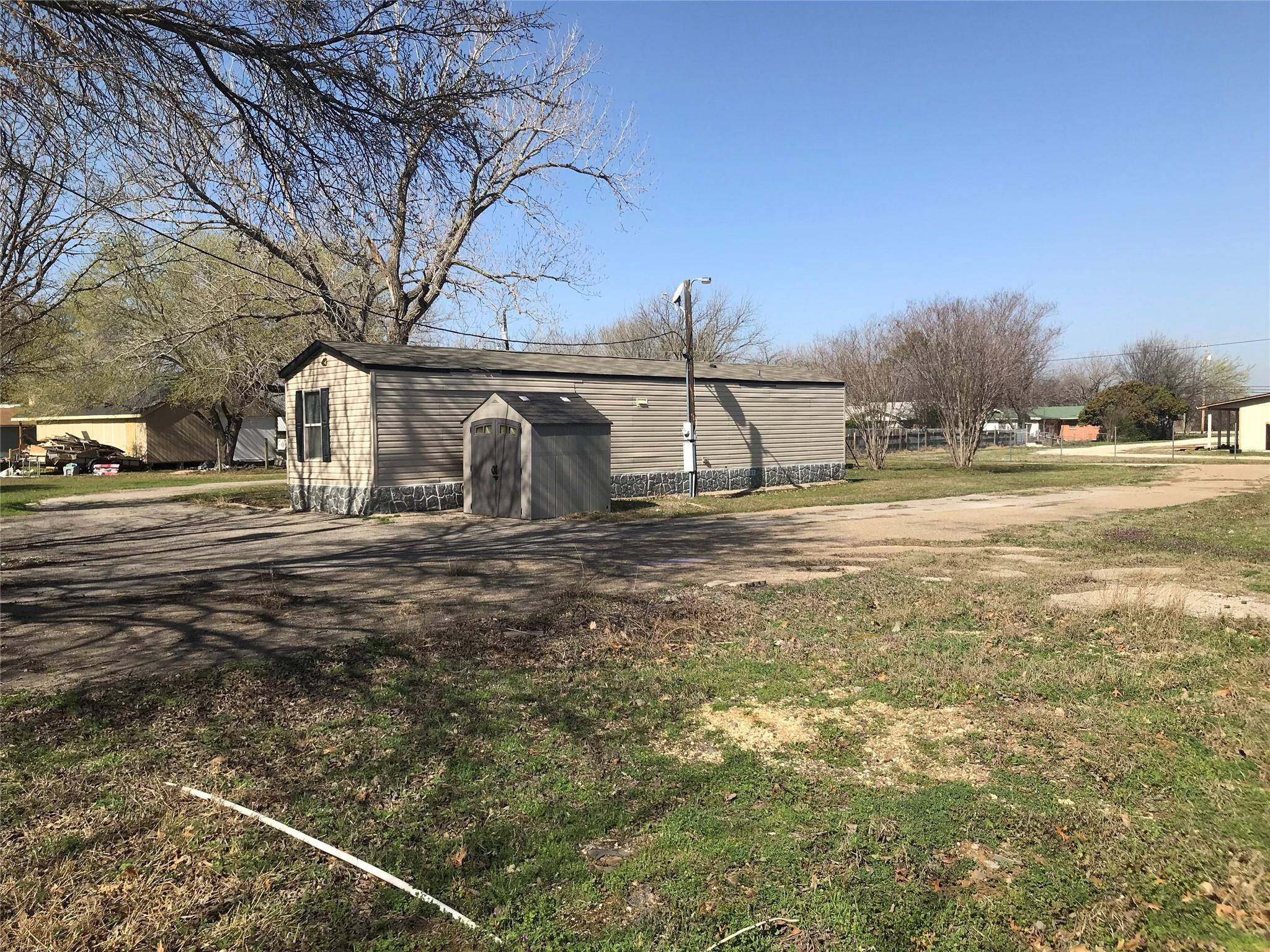 Whitney, TX 76692,1004 E Davis Street