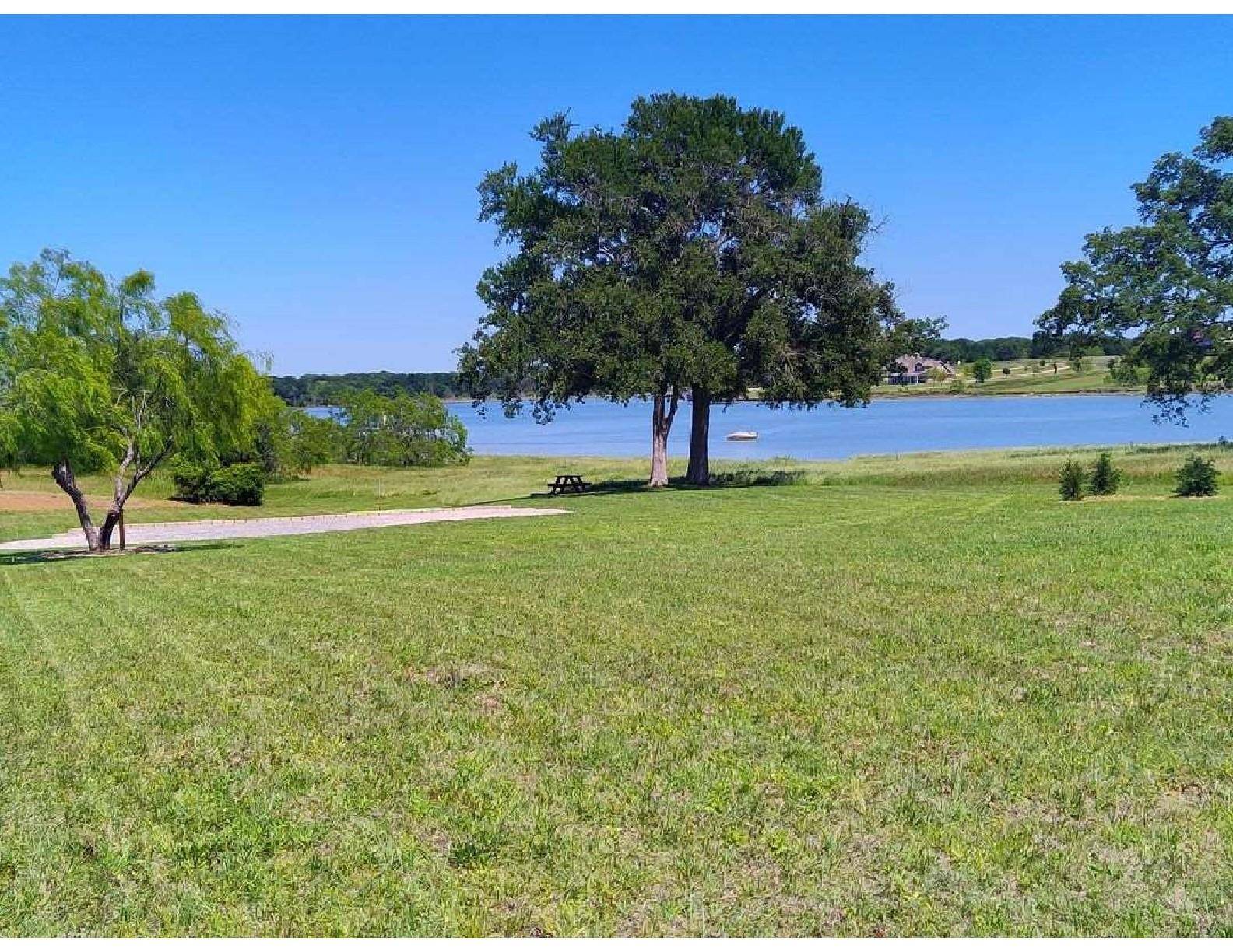 Streetman, TX 75859,L 92 Open Water Way