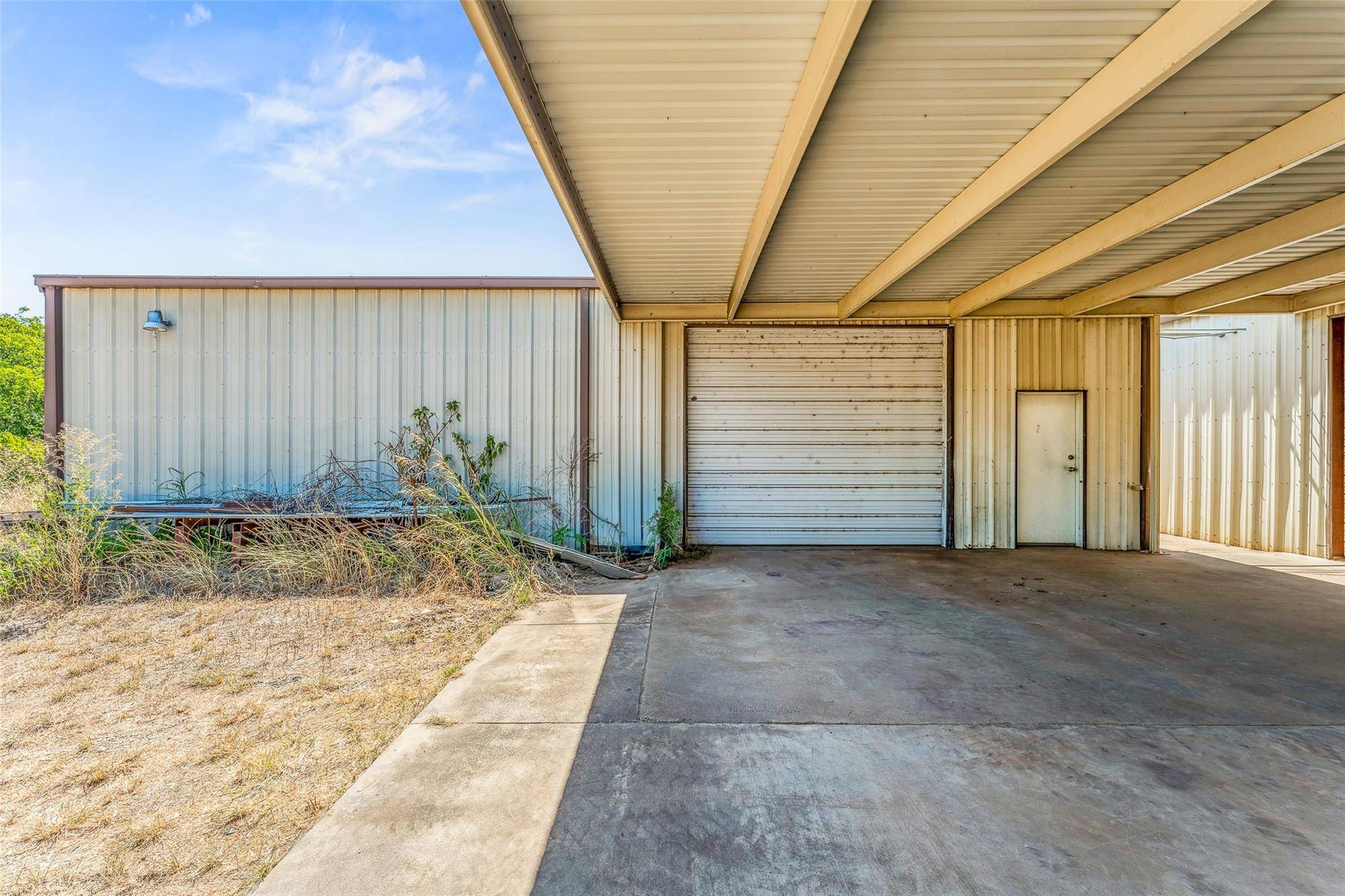 Granbury, TX 76048,3230 Oak Trail Drive