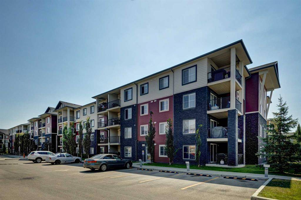 Calgary, AB T2X 2B9,81 Legacy BLVD SE #3120