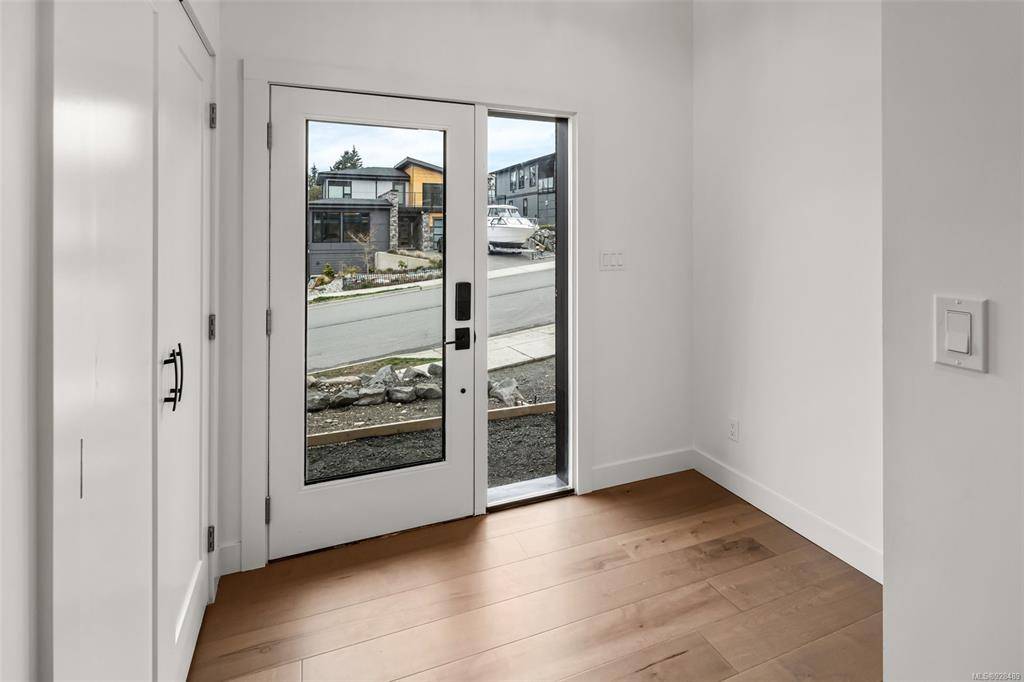 Duncan, BC V9L 0H7,1217 Viewtop Rd