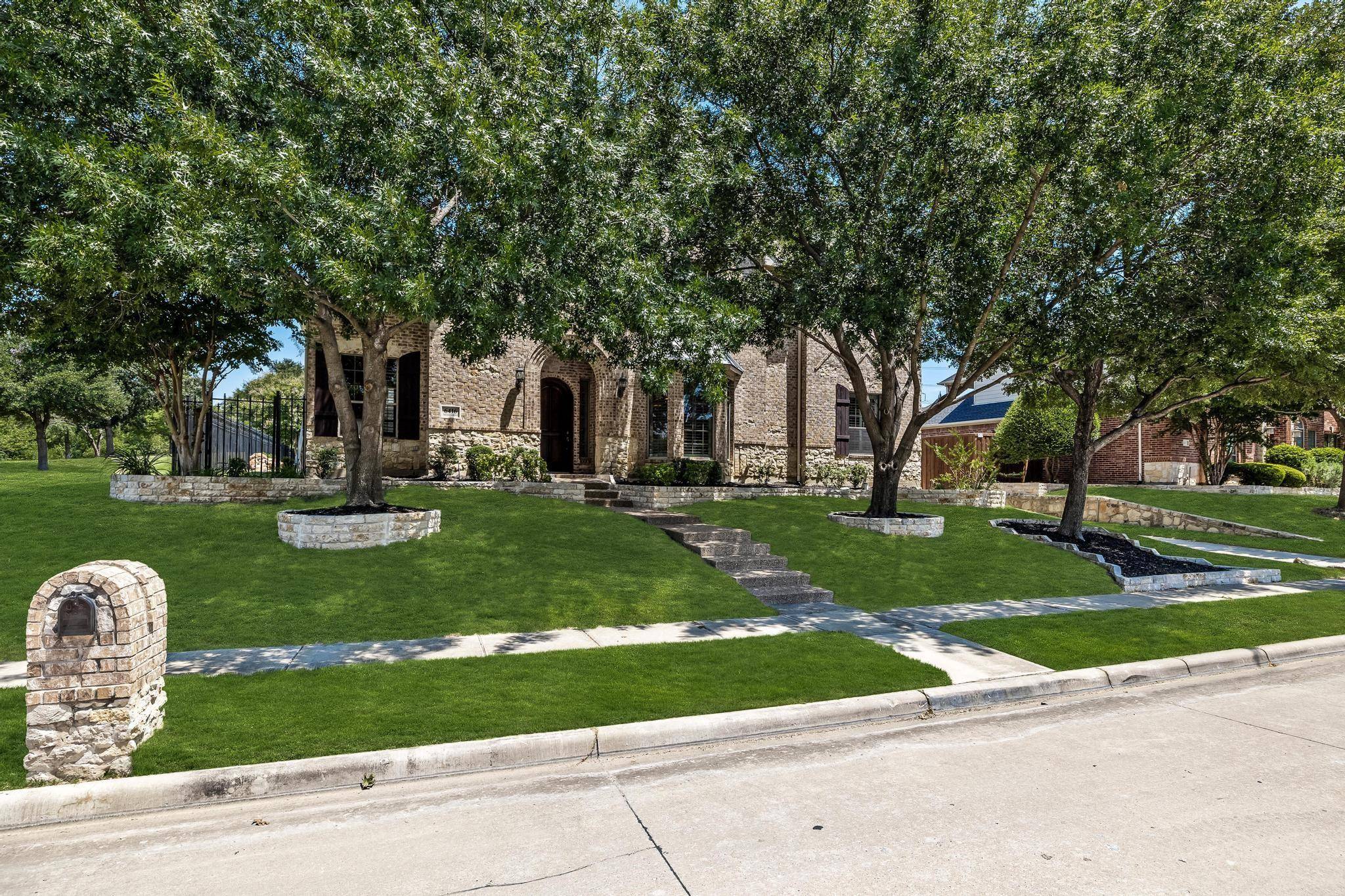 Plano, TX 75024,6416 Village Springs Drive