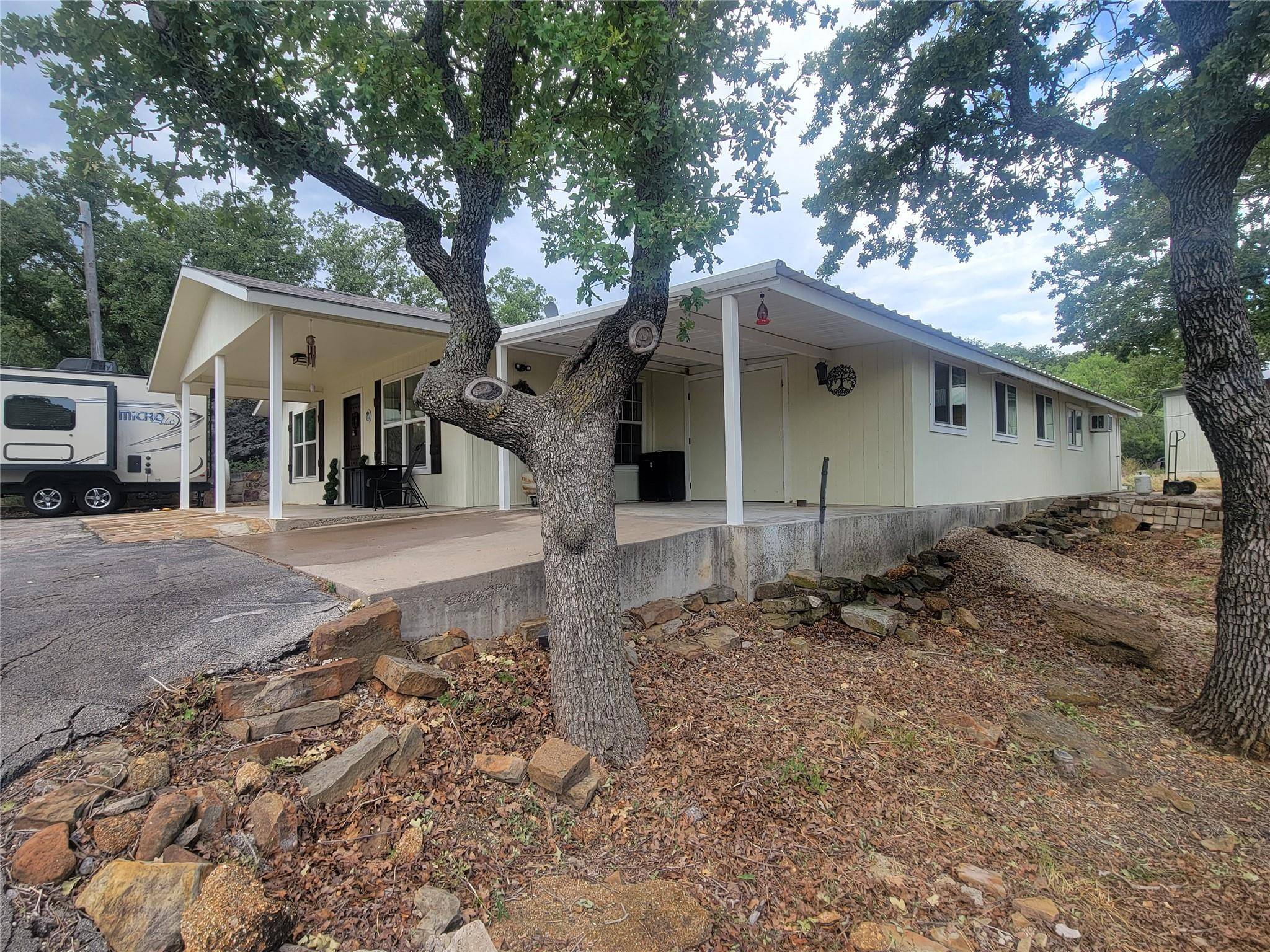 Graham, TX 76450,165 Carol Street