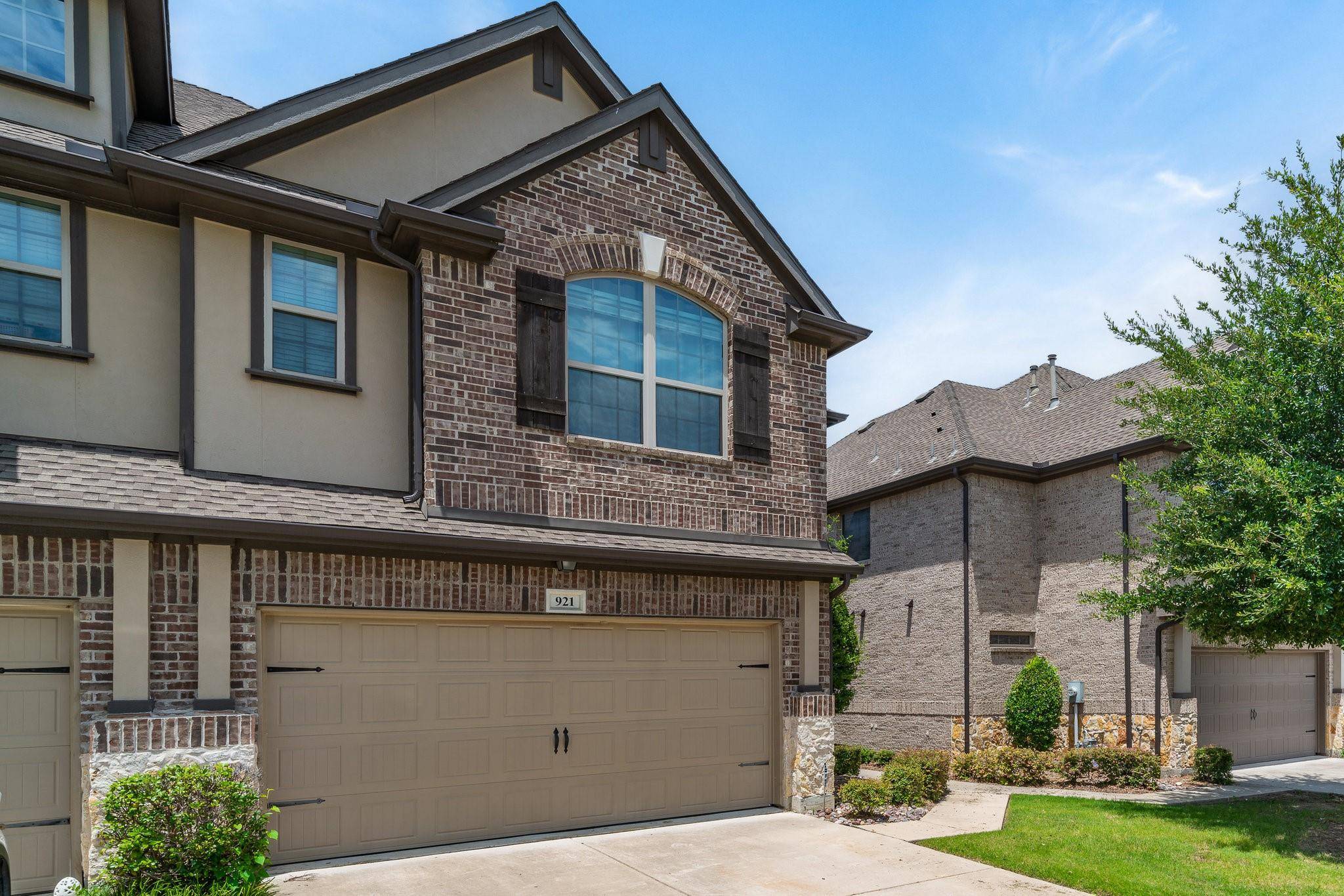 Plano, TX 75074,921 Jamesville Lane