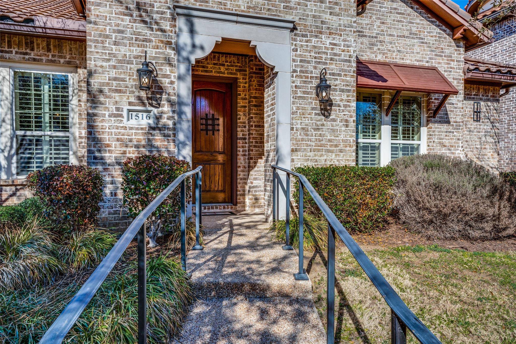 Irving, TX 75039,1516 Camino Lago