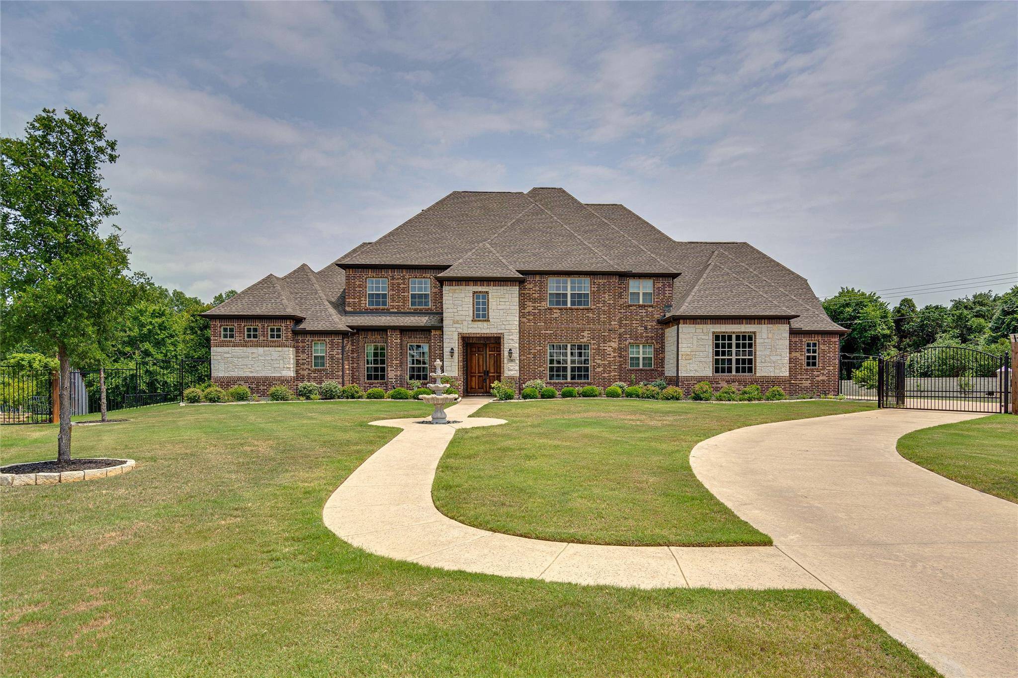 Southlake, TX 76092,701 Magnolia Circle