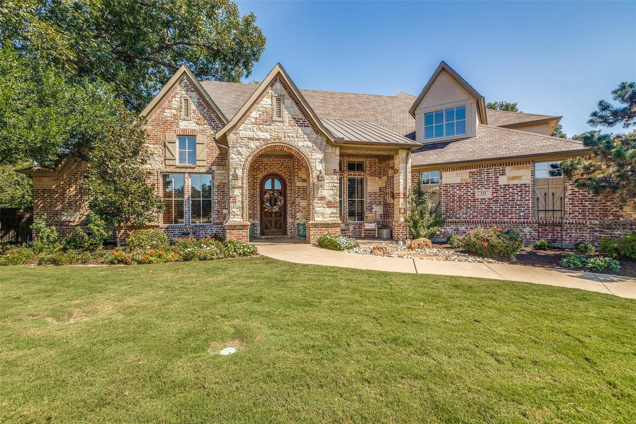 Mckinney, TX 75071,521 Creekside Drive