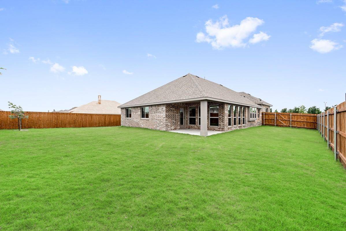 Waxahachie, TX 75165,273 Sparkling Springs Drive