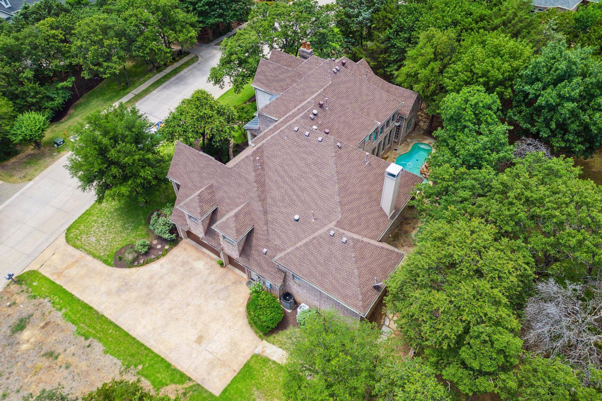 Highland Village, TX 75077,908 Misty Oak Drive