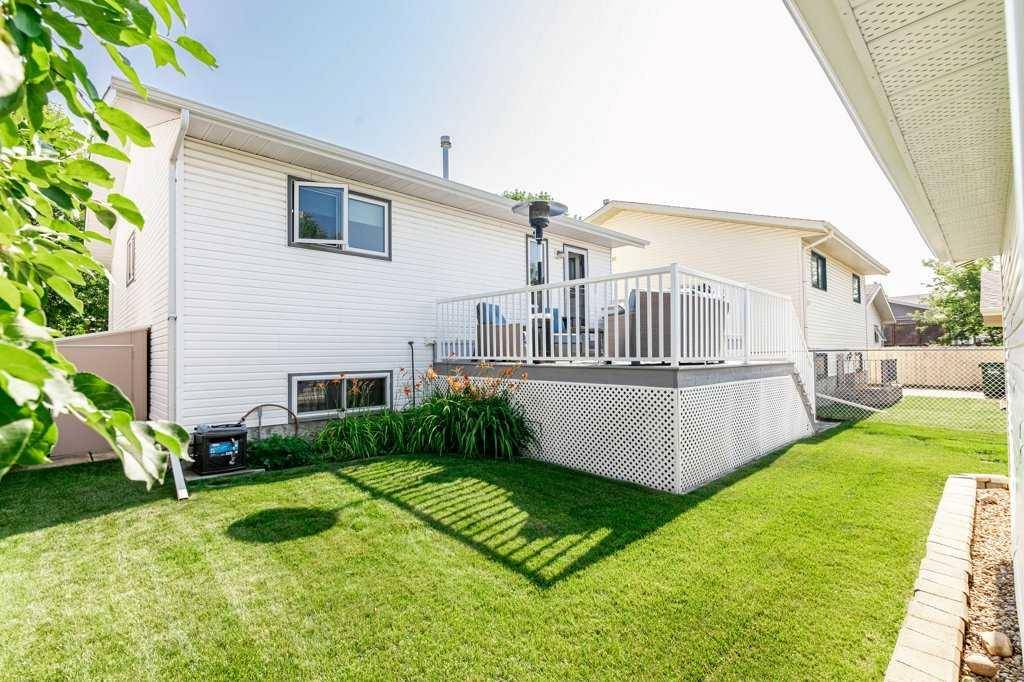 Red Deer, AB T4R 2H9,79 Eversole CRES