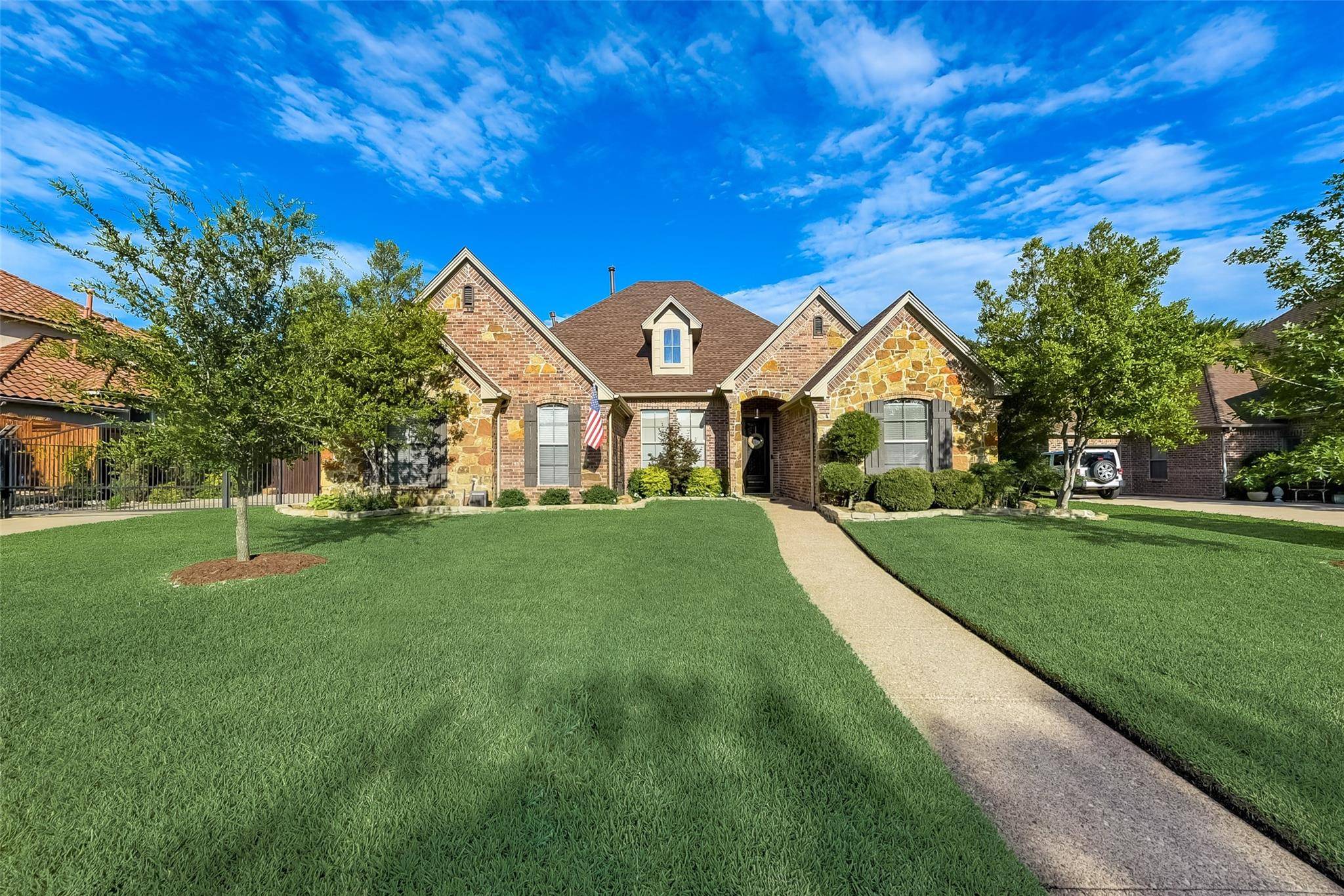 Keller, TX 76248,1008 Meandering Woods Drive