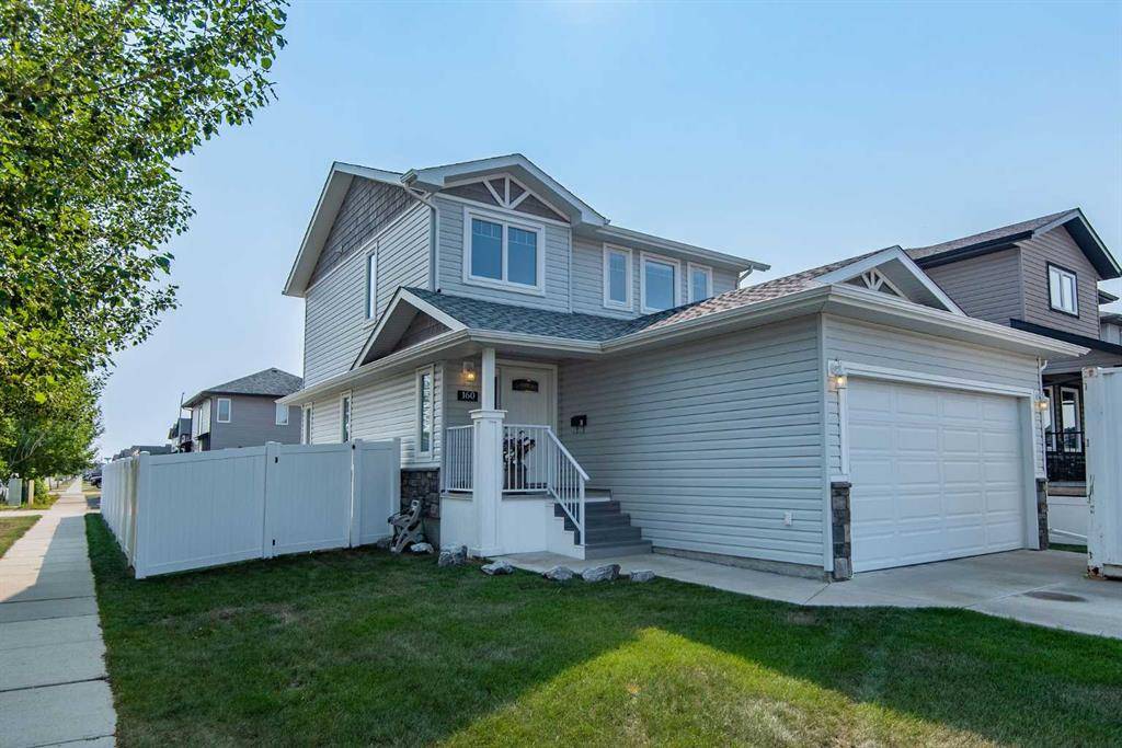 Blackfalds, AB T4M 0J5,160 Almond CRES